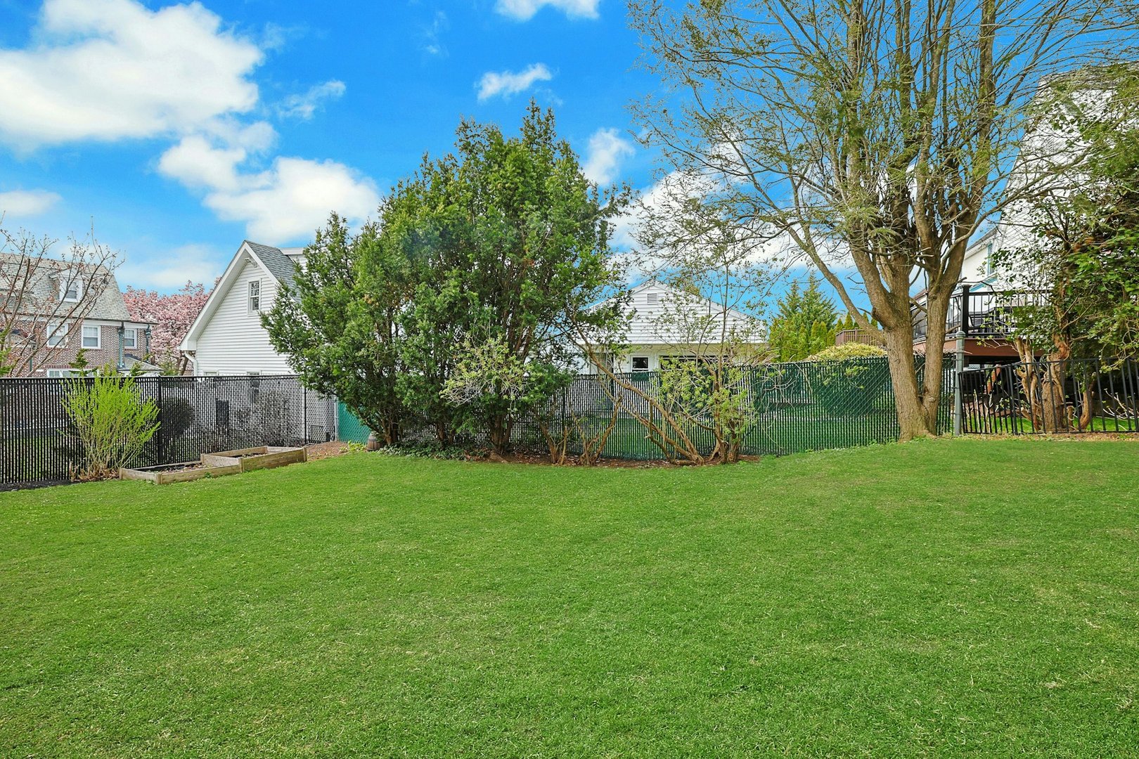 18 Austin Place Photo 30