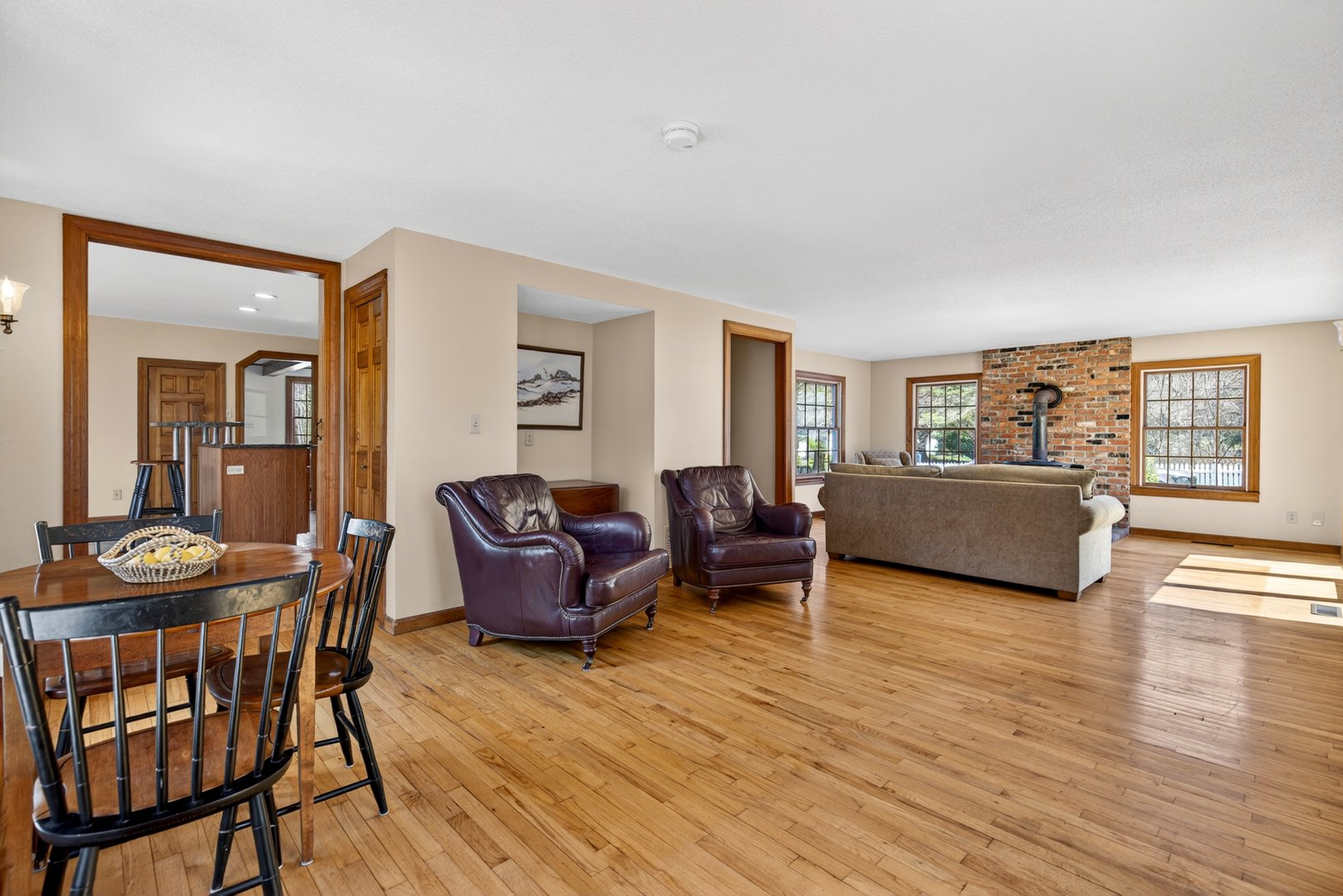 104 Scotland Road Photo 8