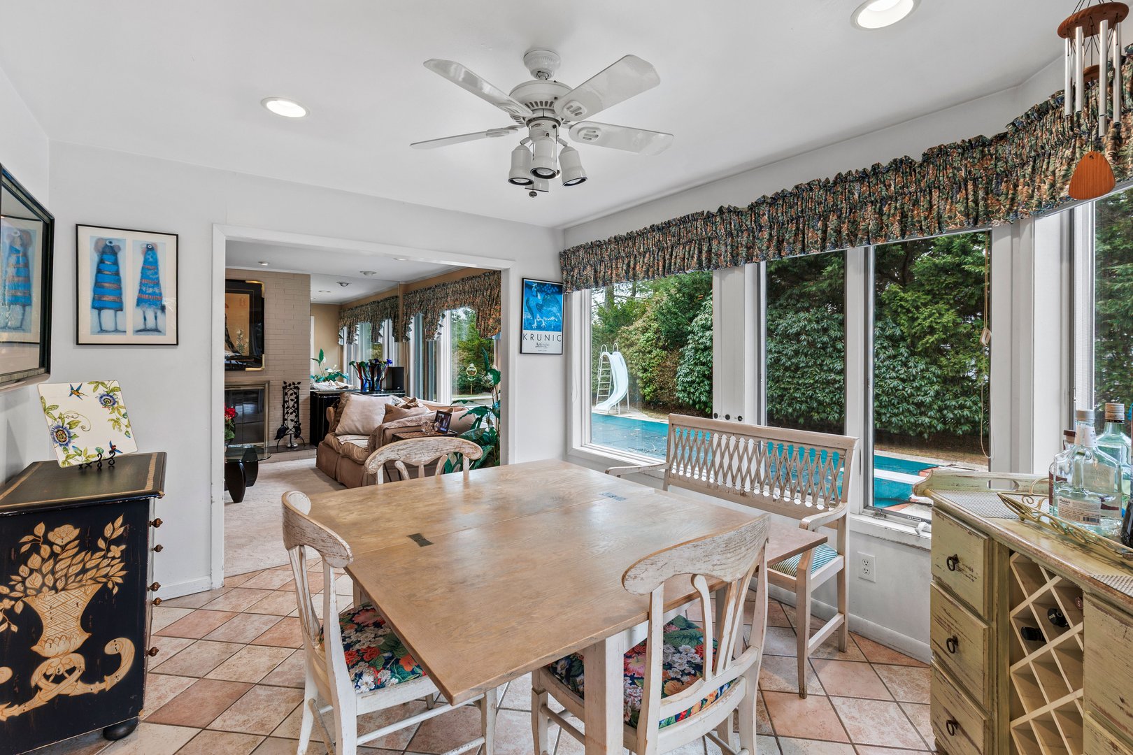 3 Penny Lane Photo 11