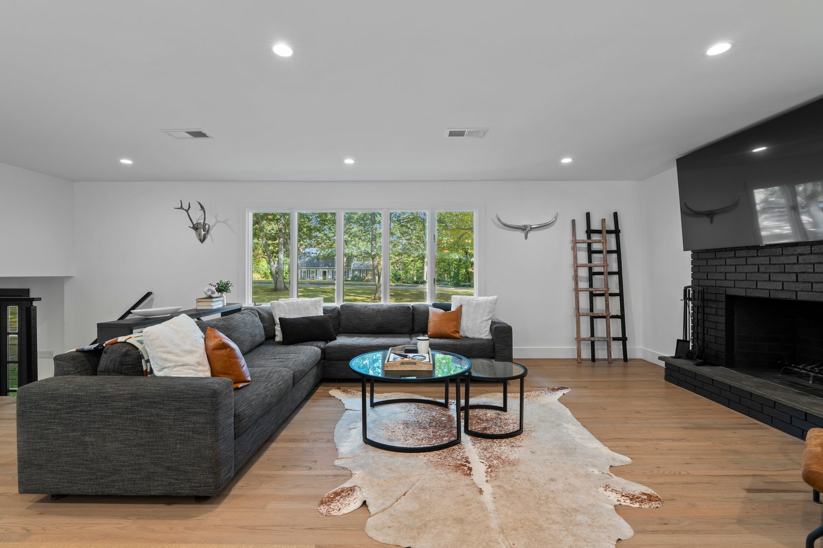 69 Squires Road Photo 11