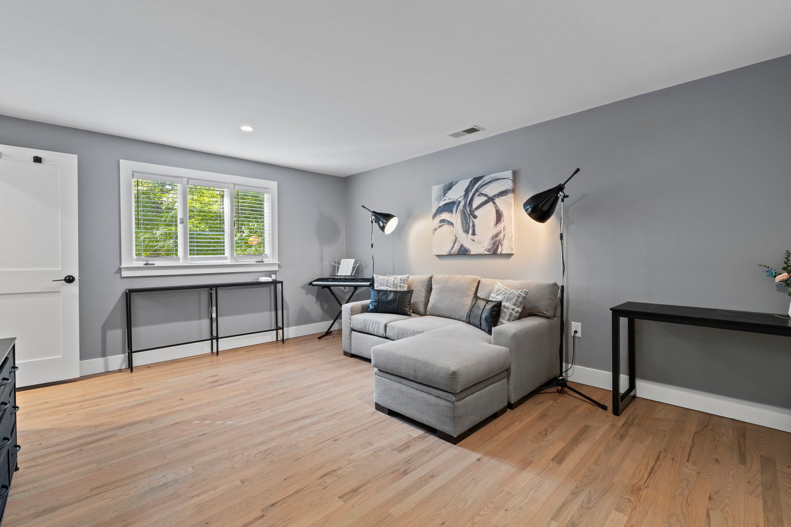 69 Squires Road Photo 23