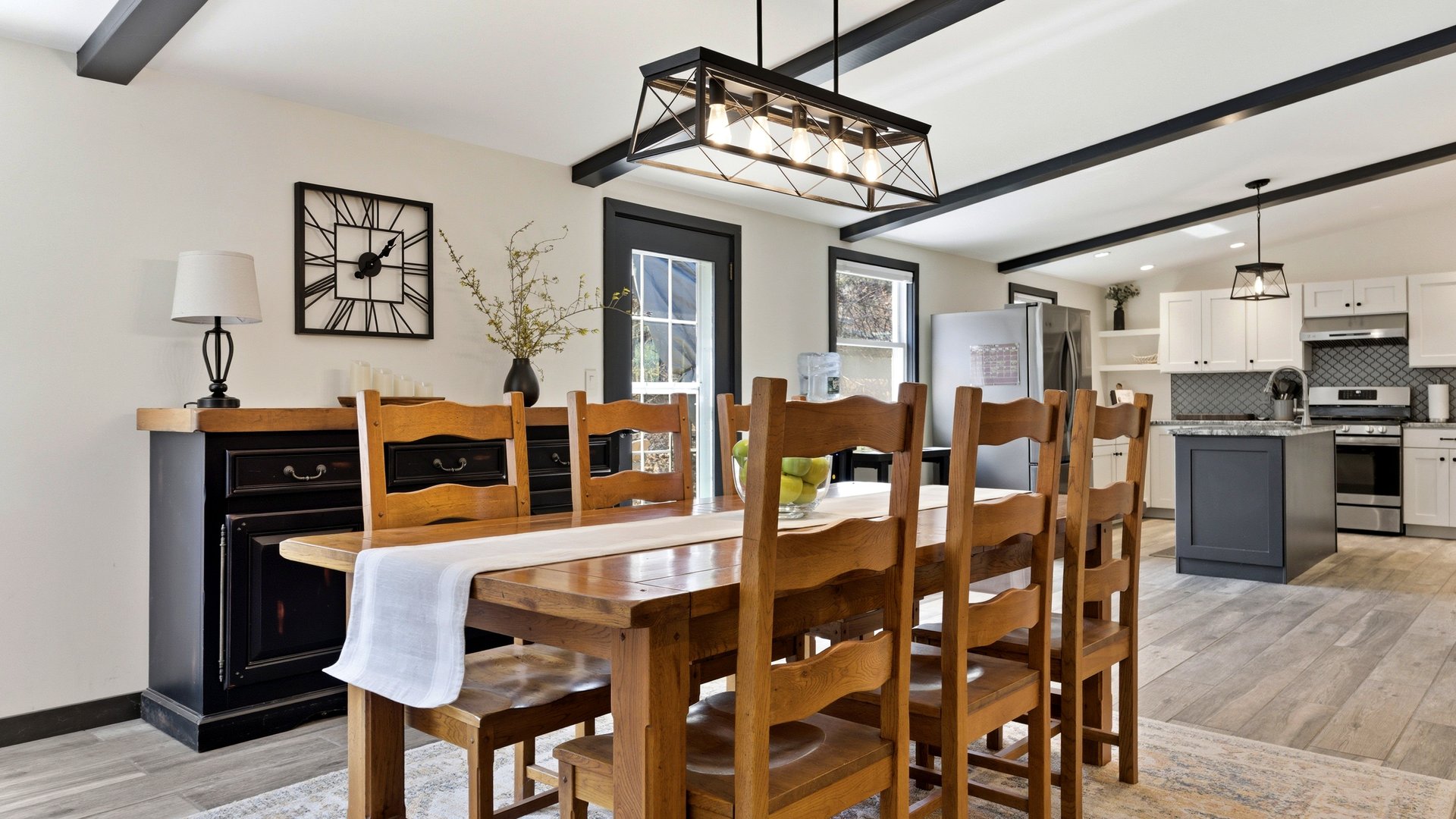 4 Fox Meadow Ln Photo 3