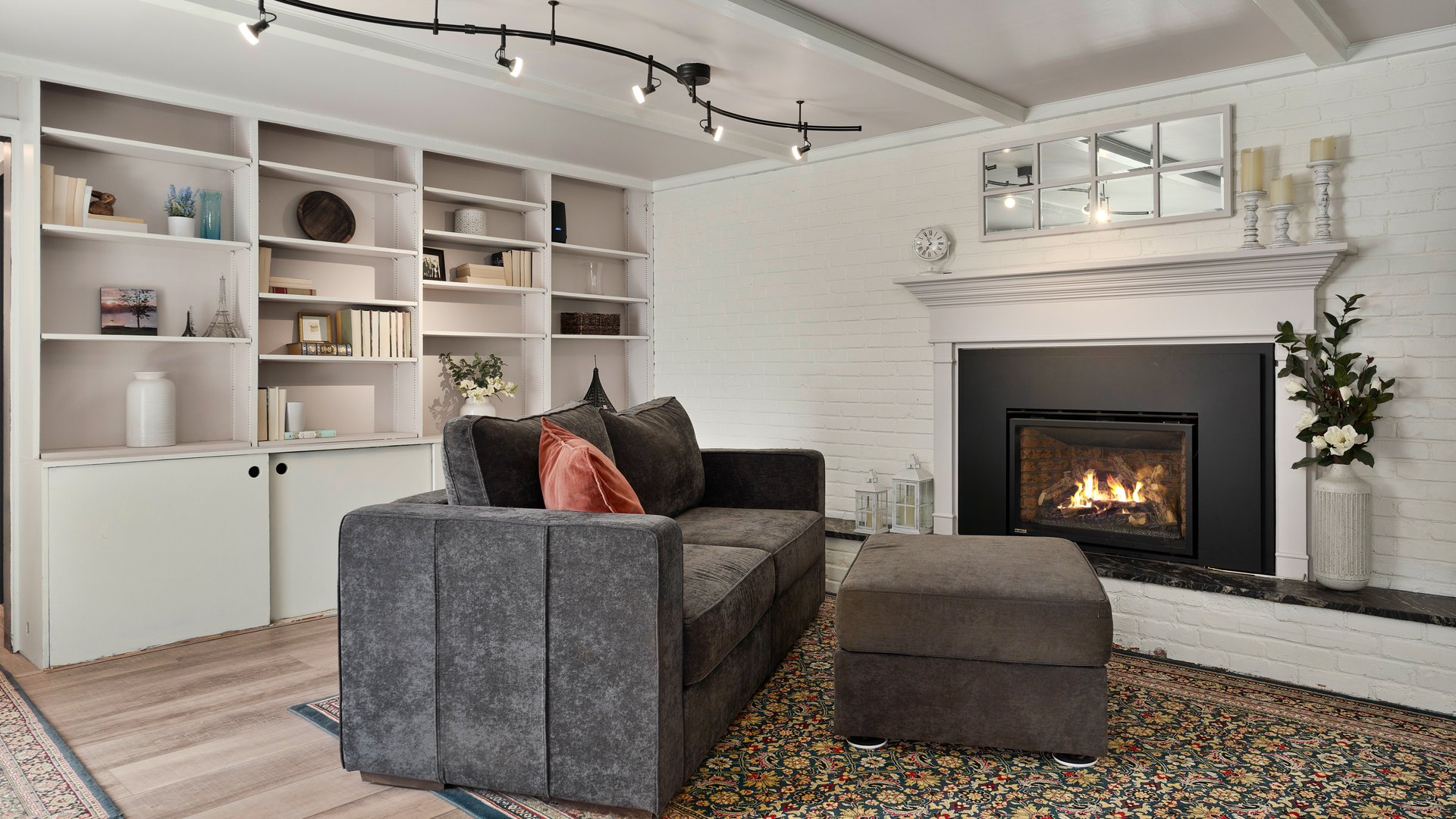 4 Fox Meadow Ln Photo 7