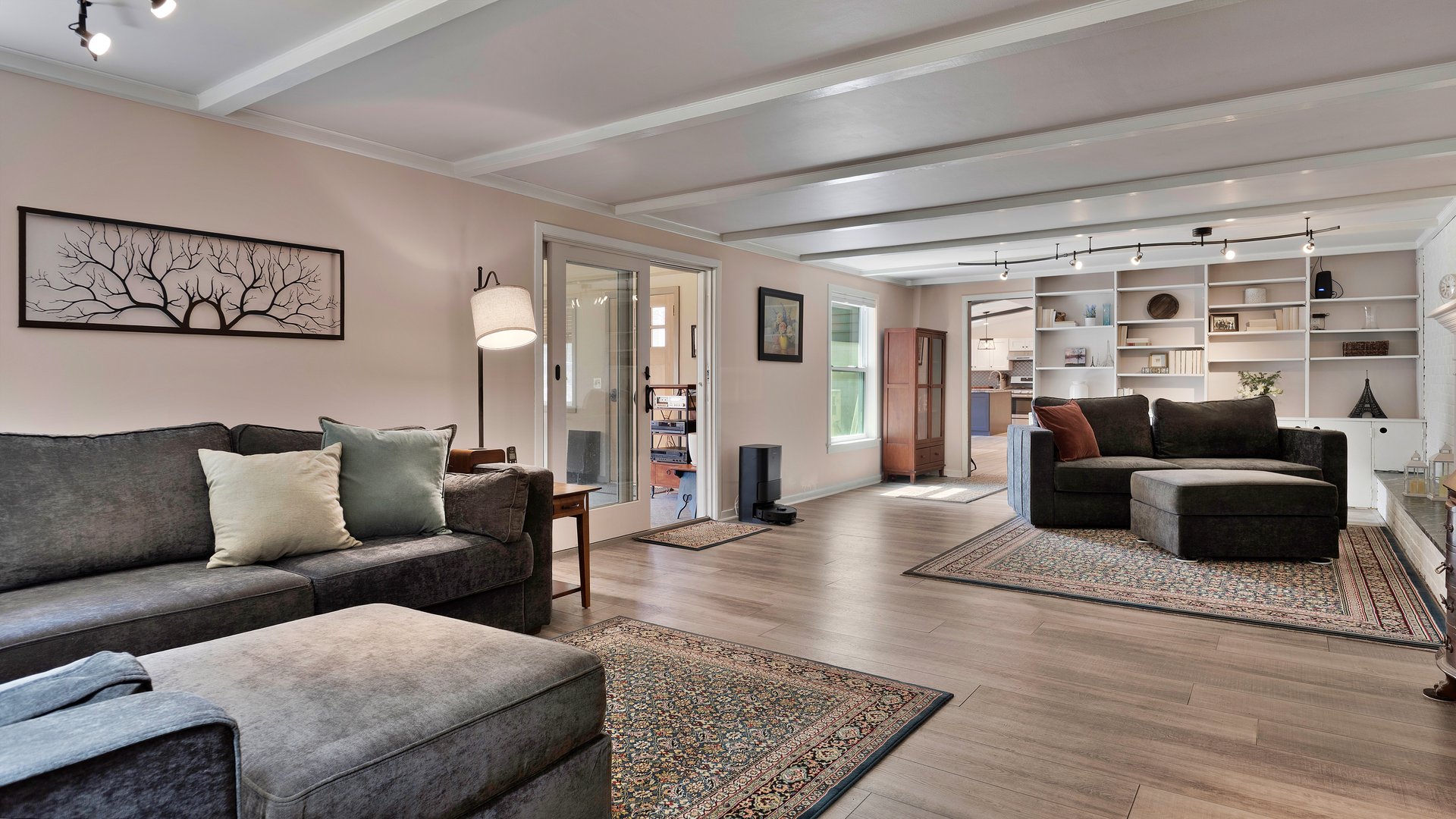 4 Fox Meadow Ln Photo 8