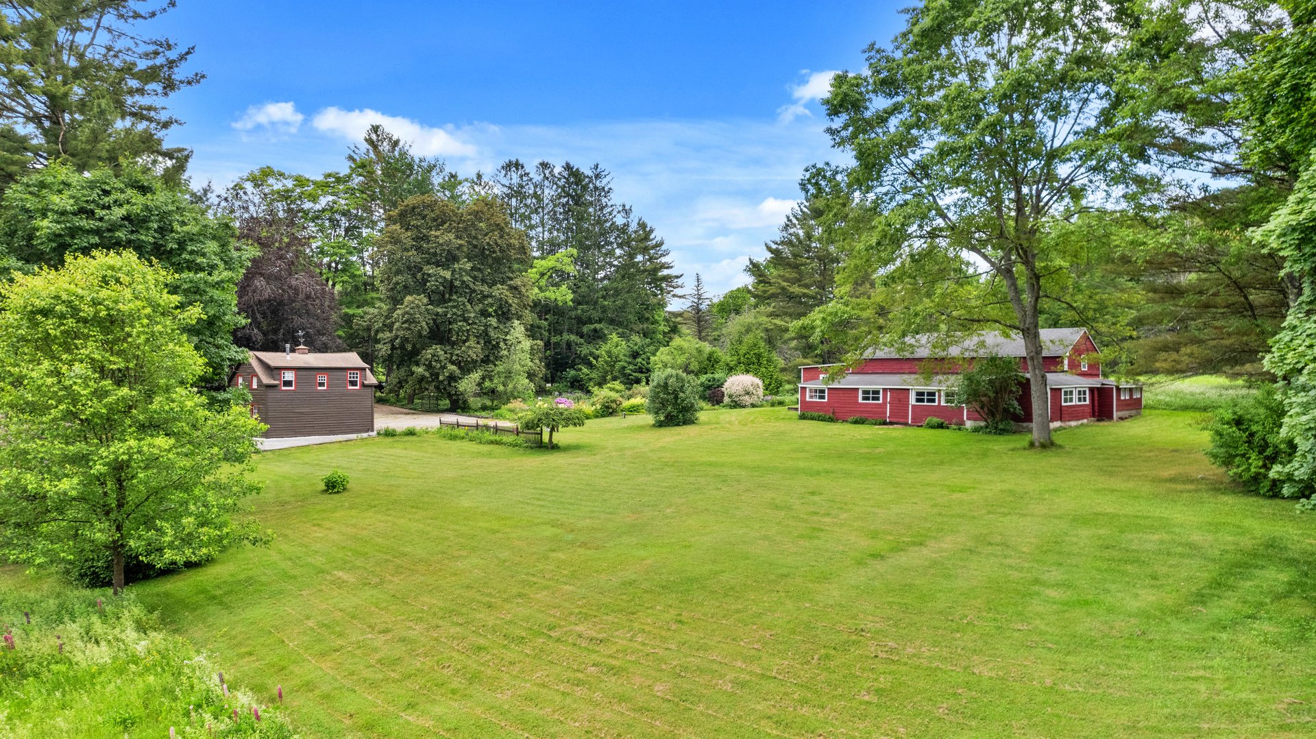 2507 State Rd Photo 3