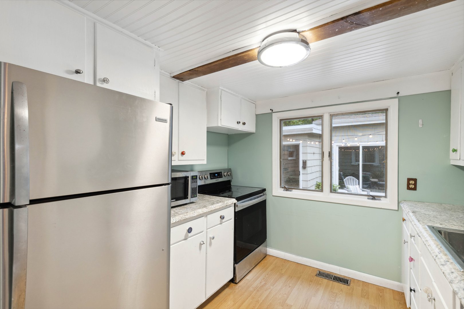 35 Old Acres Road Photo 10