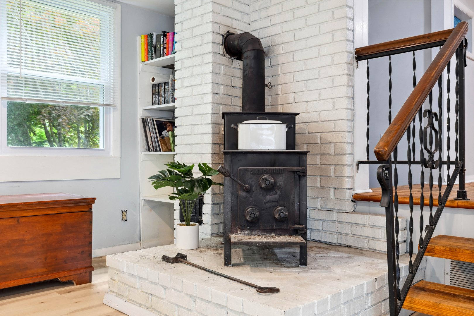 35 Old Acres Road Photo 15