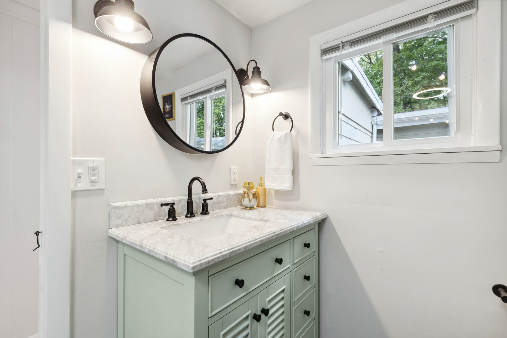 35 Old Acres Road Photo 21