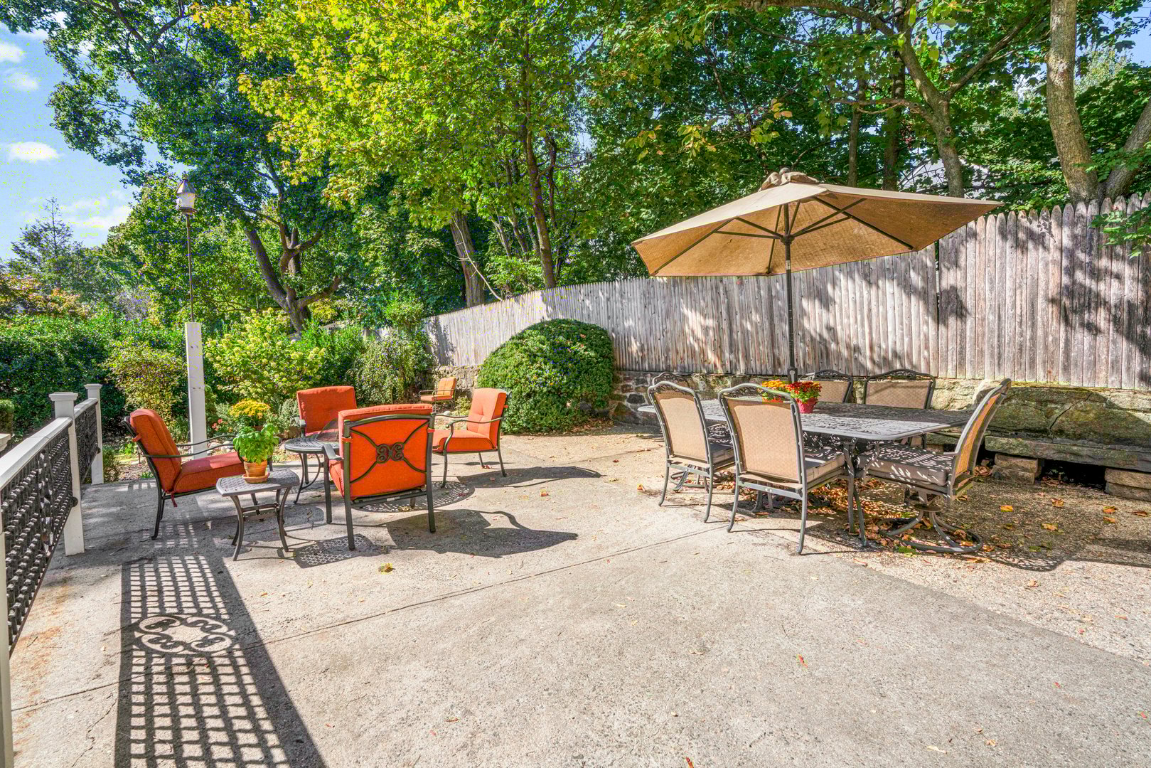 49 Weaver Street Photo 4