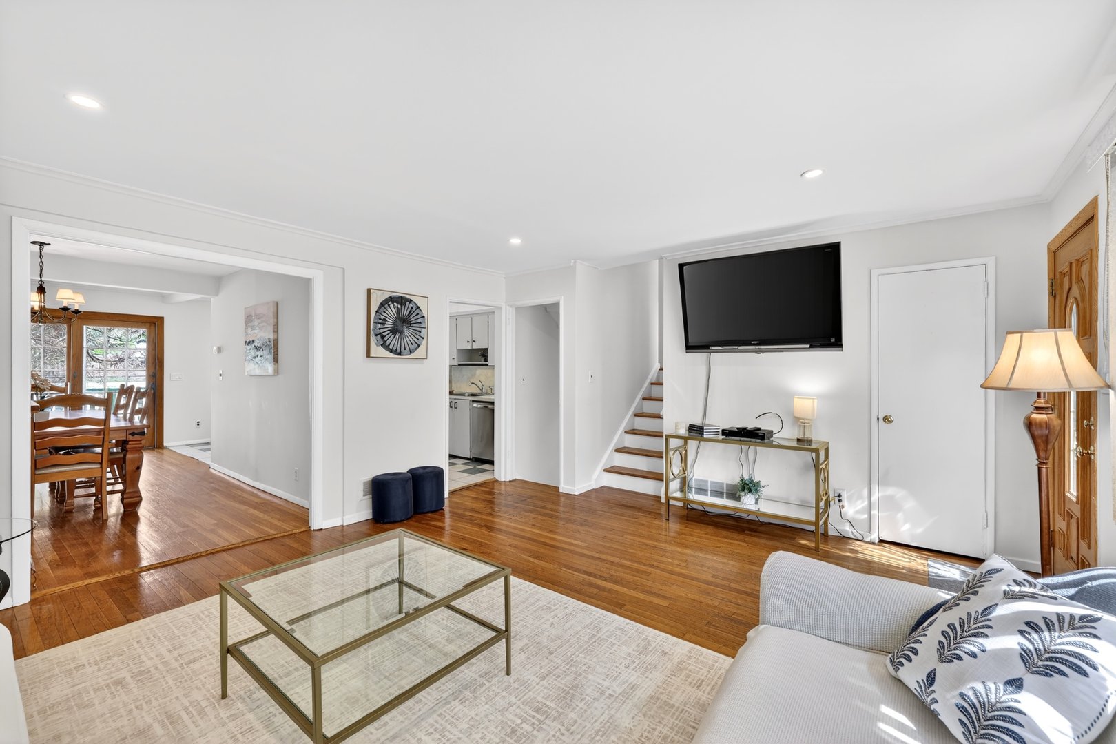 606 Washington Avenue Photo 8