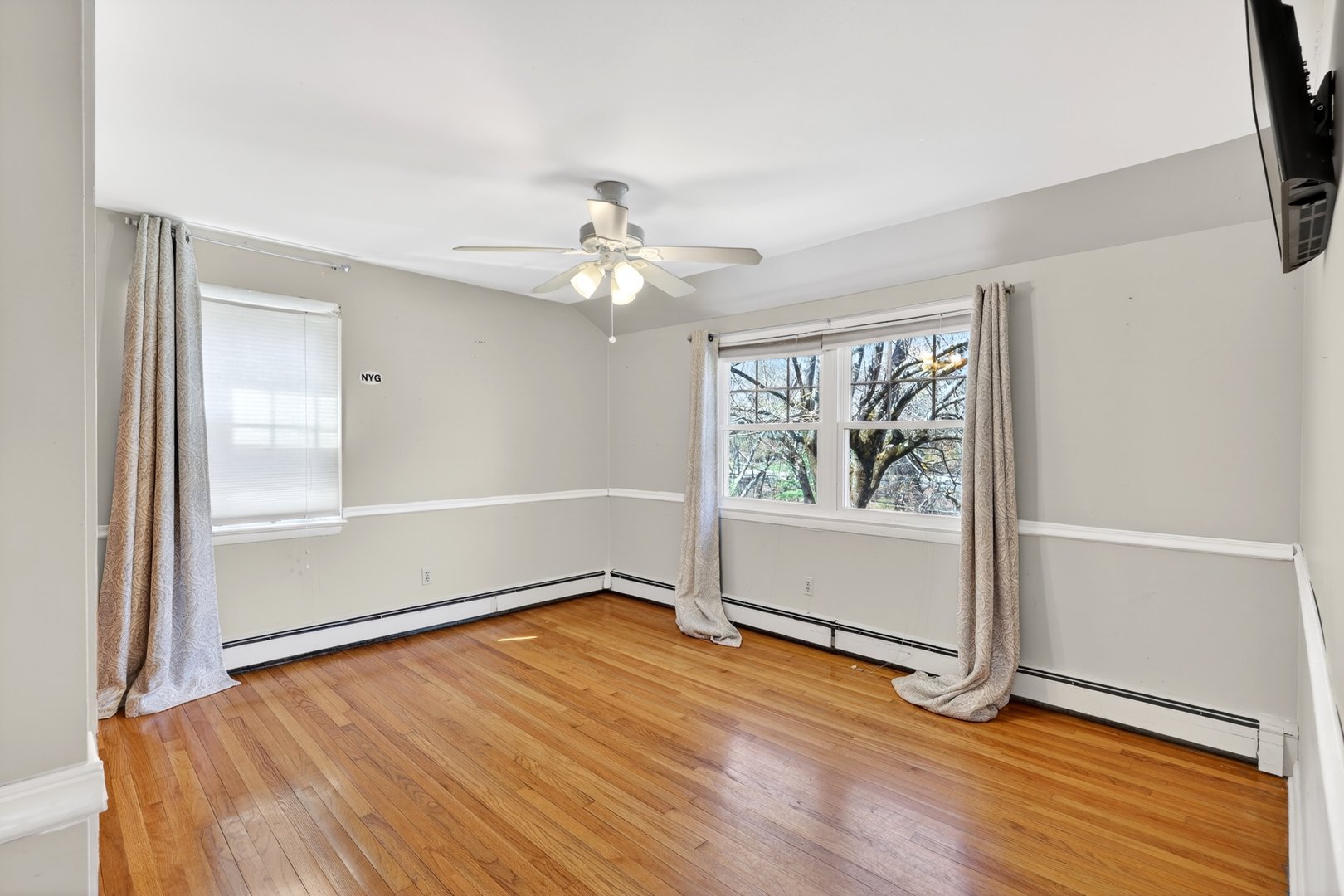 606 Washington Avenue Photo 17