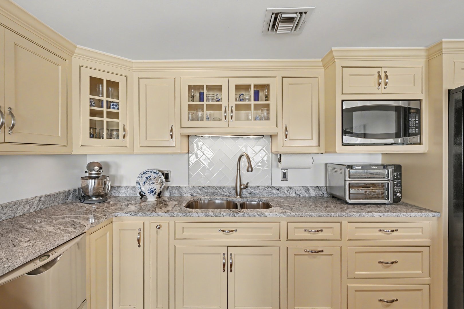 15-1/2 Water Street  #4 Photo 13