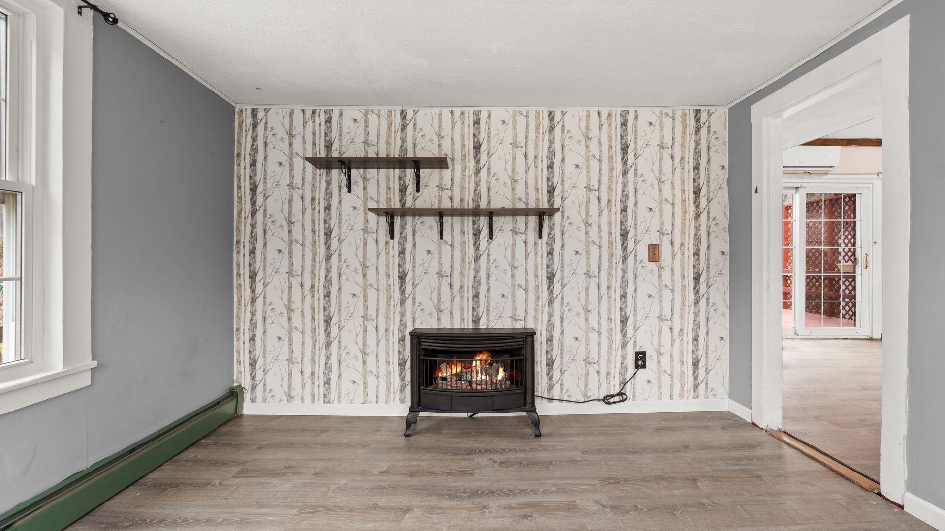 3186 Main St Photo 4