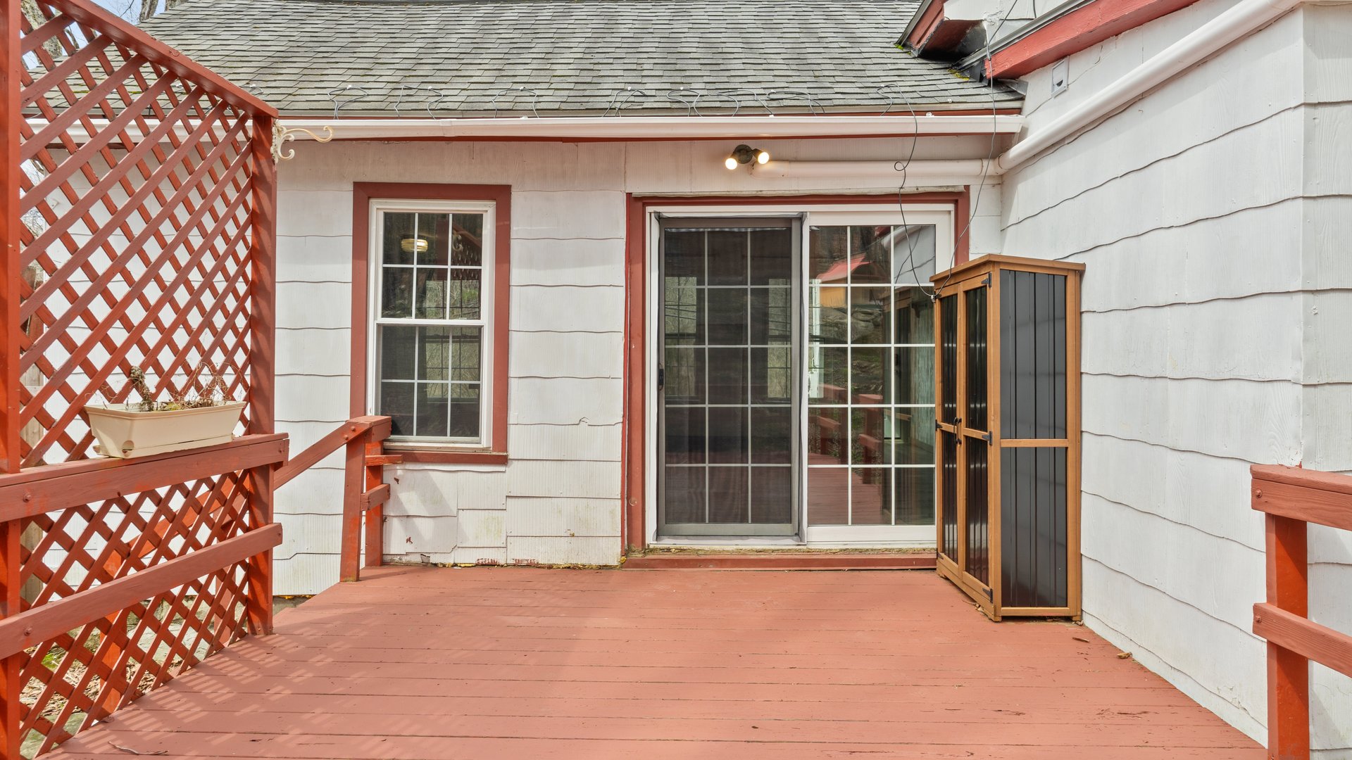 3186 Main St Photo 16