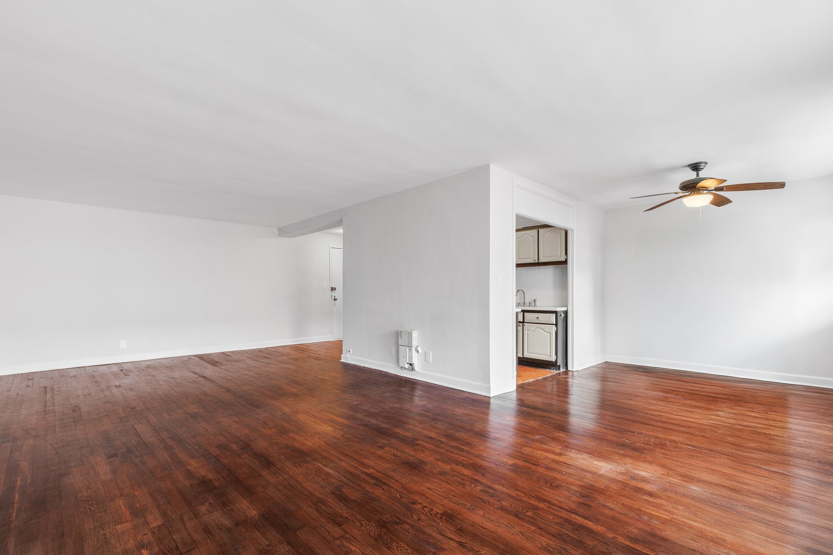 370 Westchester Avenue  #5C Photo 8