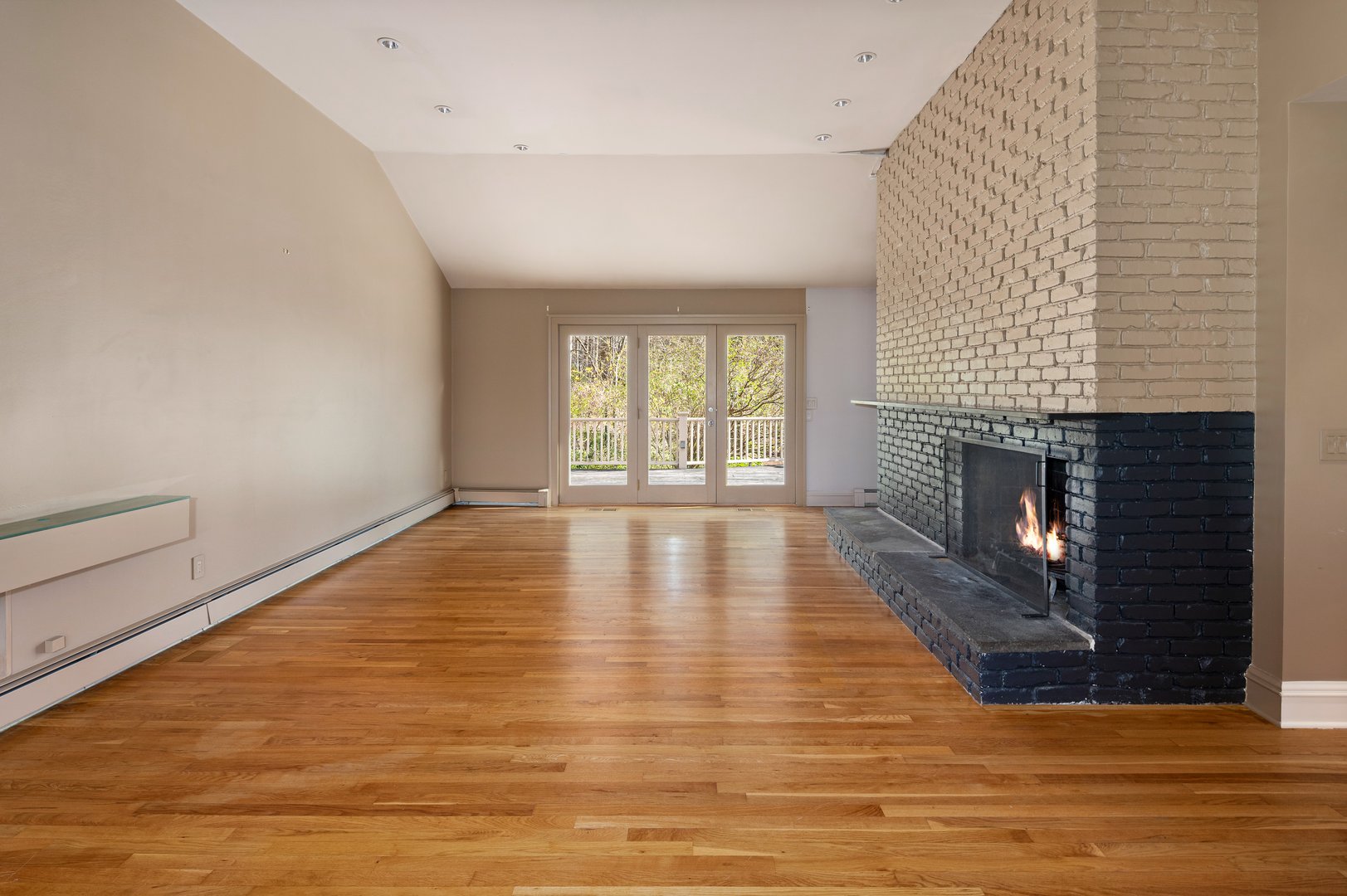 88 Bentwood Drive Photo 10