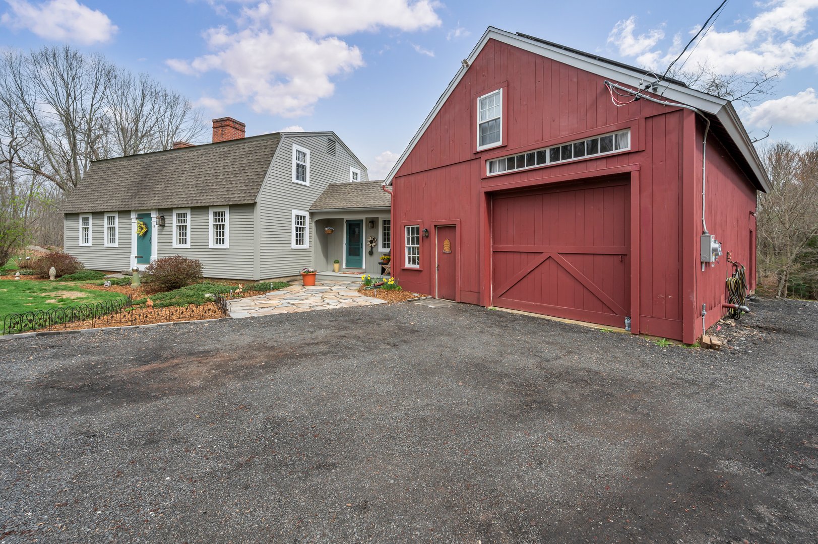 49 Upper Road Photo 2