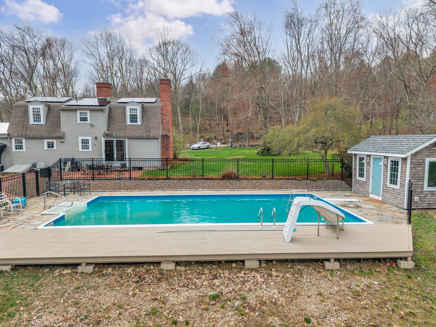 49 Upper Road Photo 8