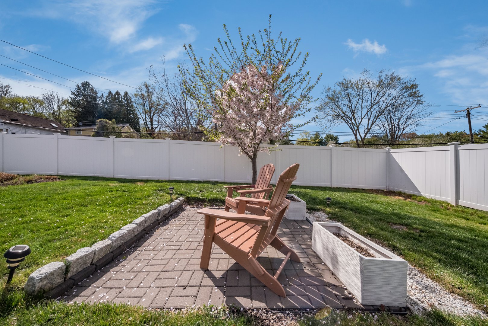 2 Lakeview Terrace Photo 9
