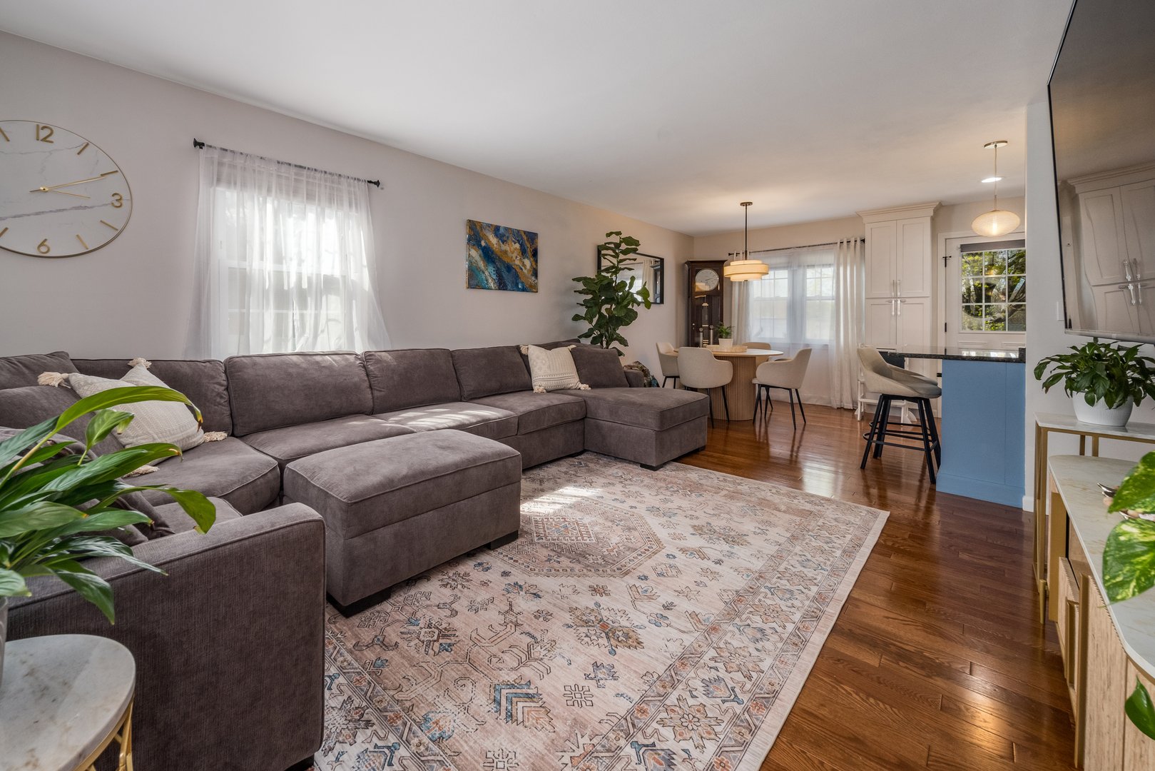 2 Lakeview Terrace Photo 11