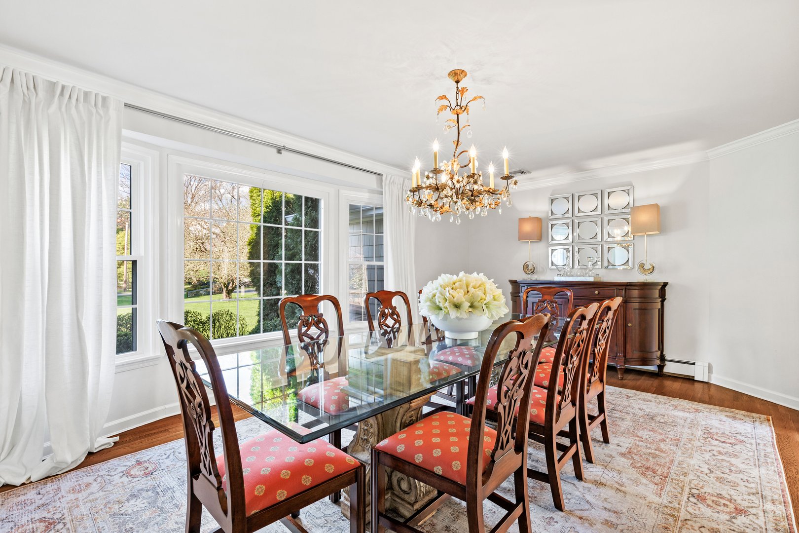 1 Redbrooke Place Photo 14