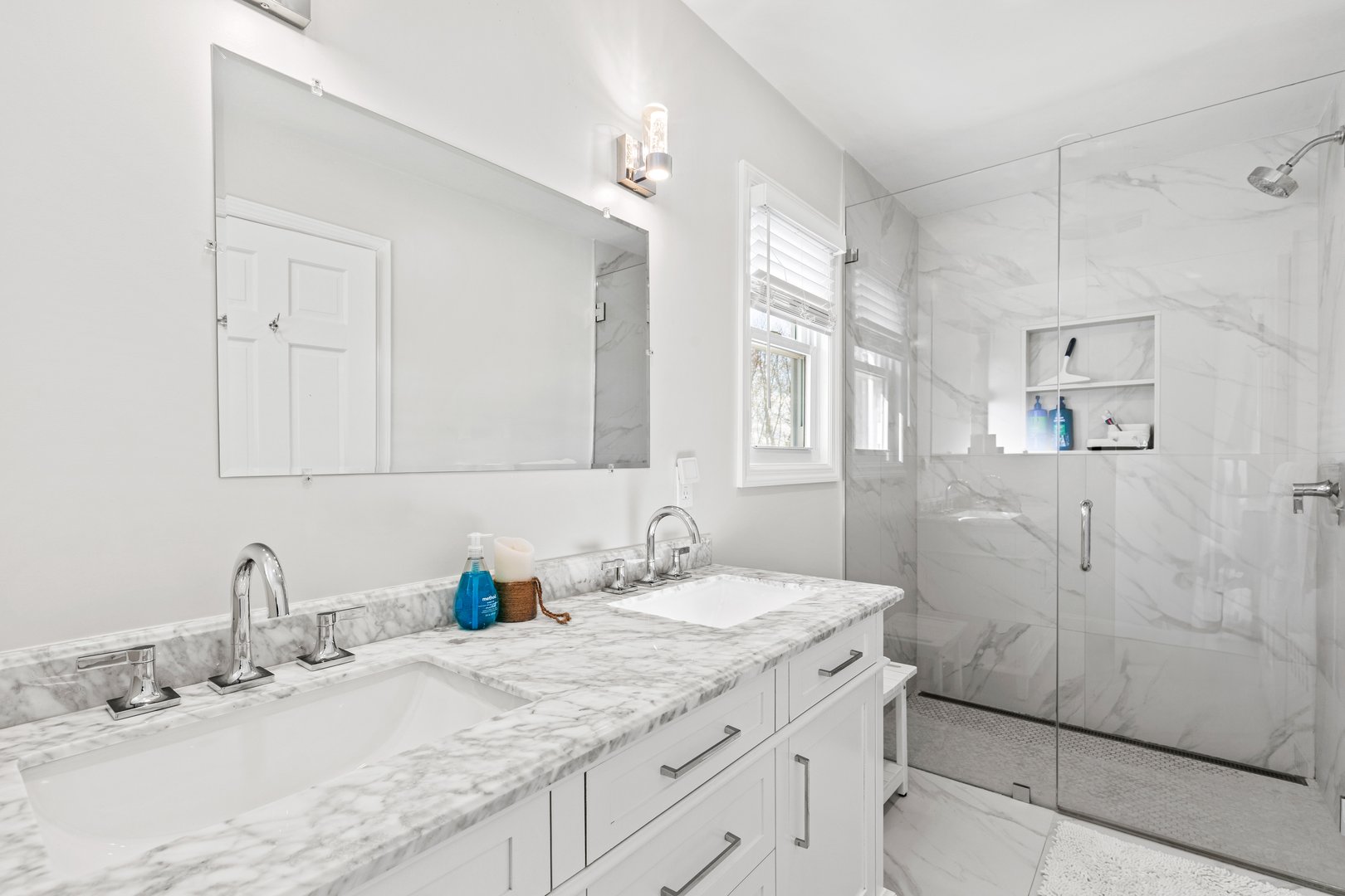 1 Redbrooke Place Photo 24