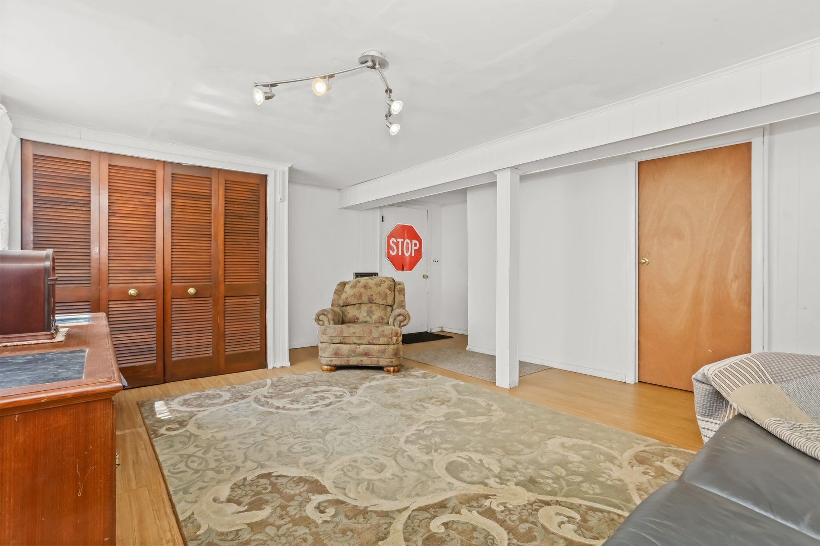 34 Glen Drive Photo 38