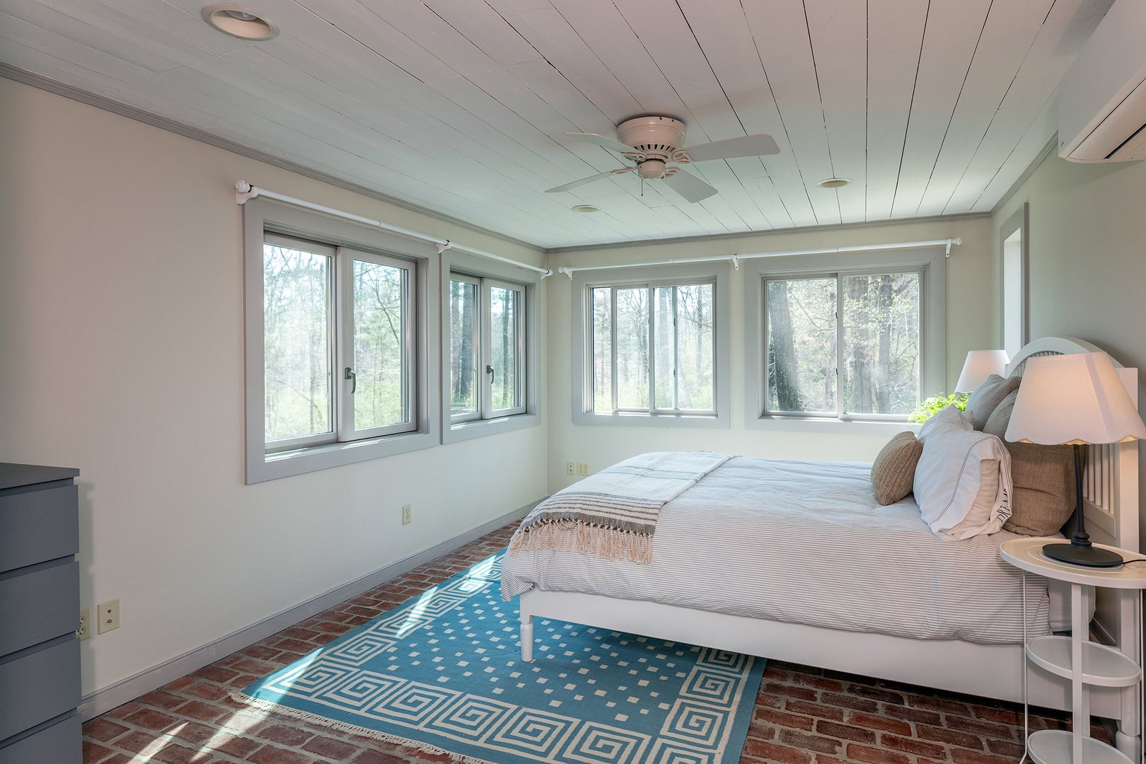 40 Interlaken Estates Photo 18