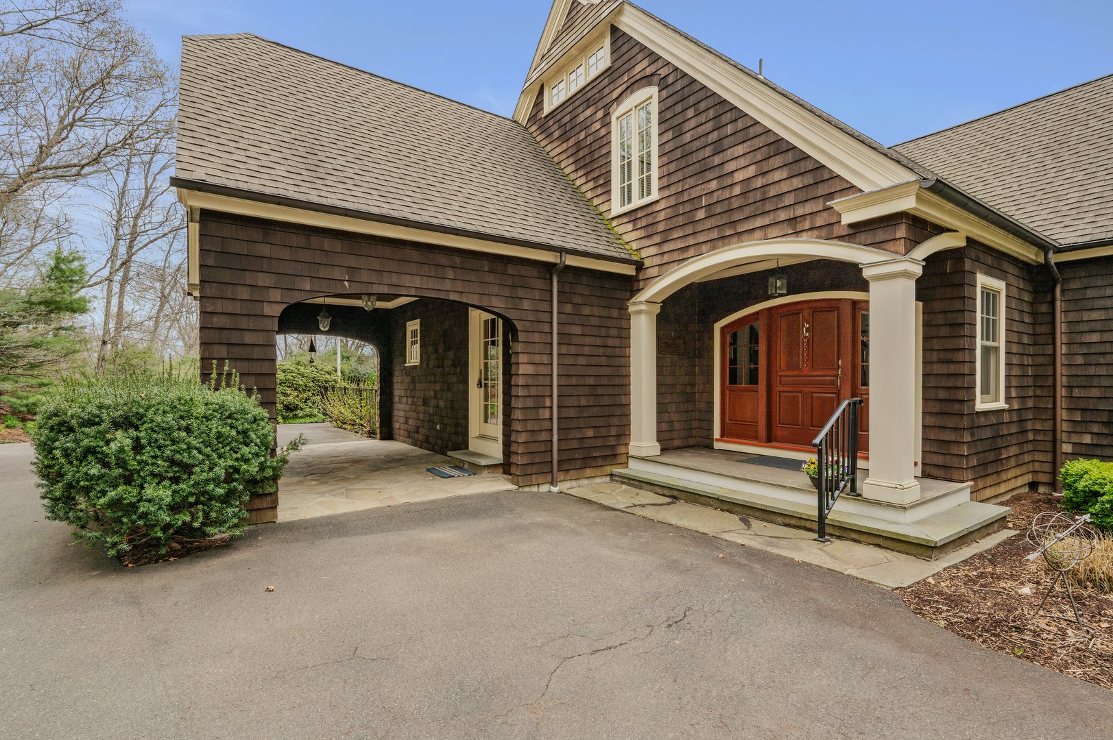108 Westbrook Road Photo 4