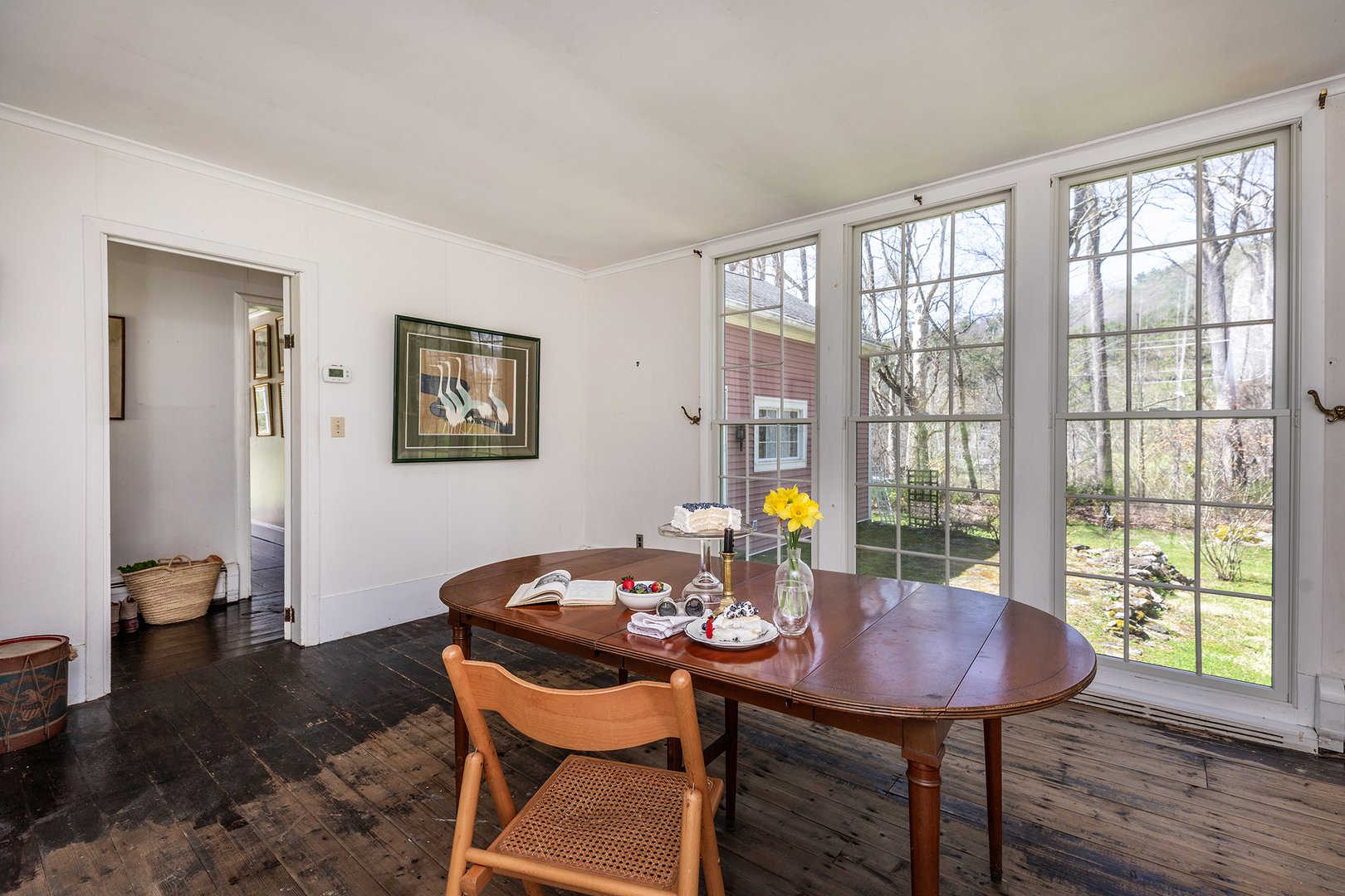 242 River Road Photo 6