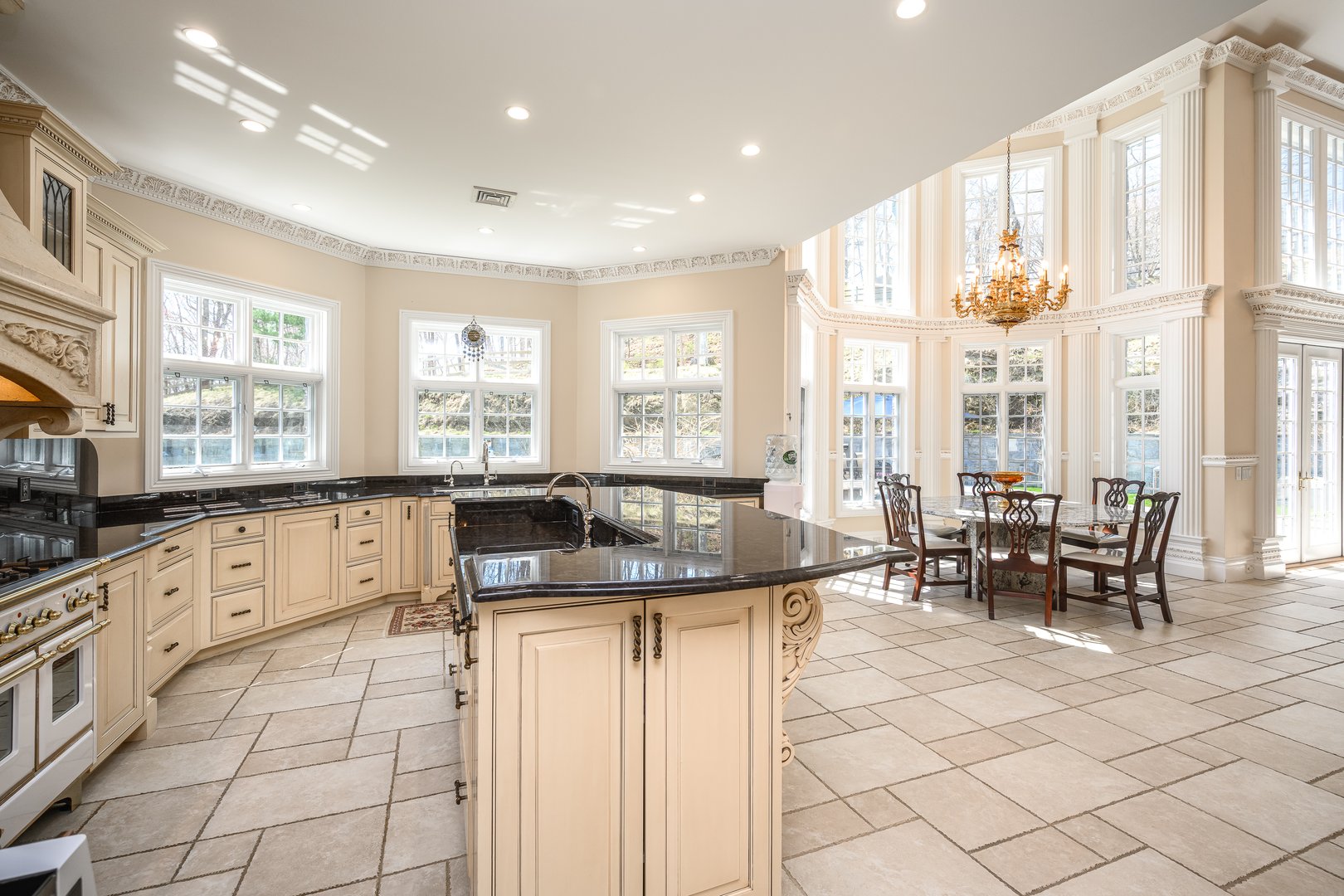 3 Vincent Lane Photo 15