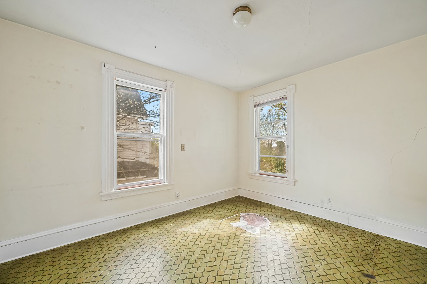 23 Quintard Avenue Photo 22