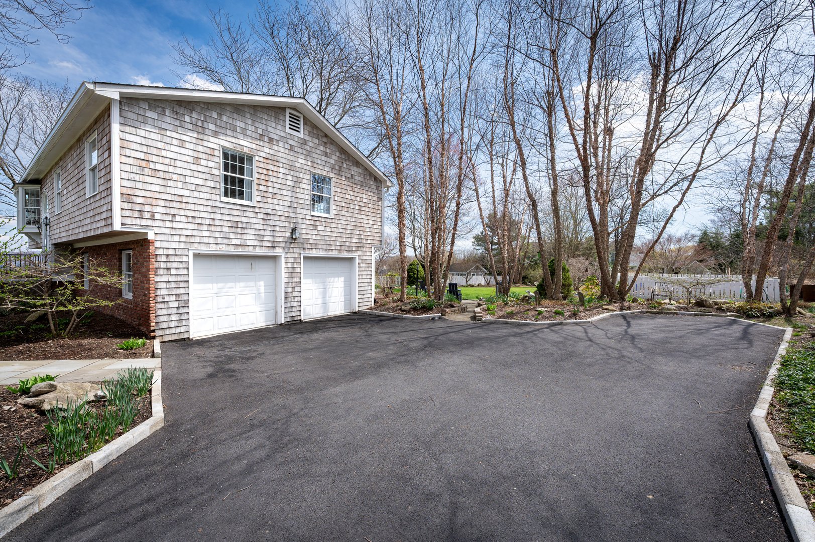 475 Mooney Hill Road Photo 2