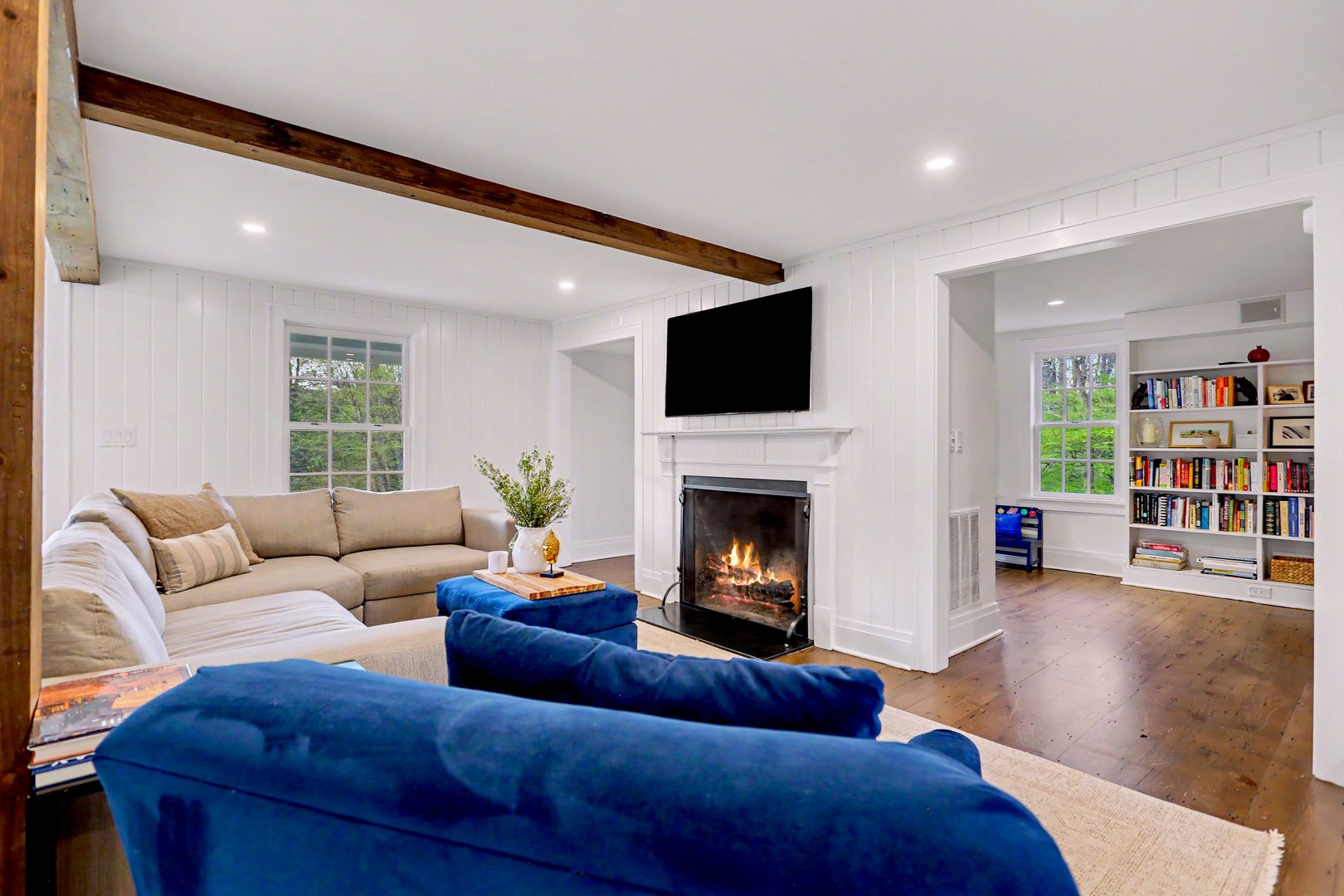 10 Cedar Lane Photo 11