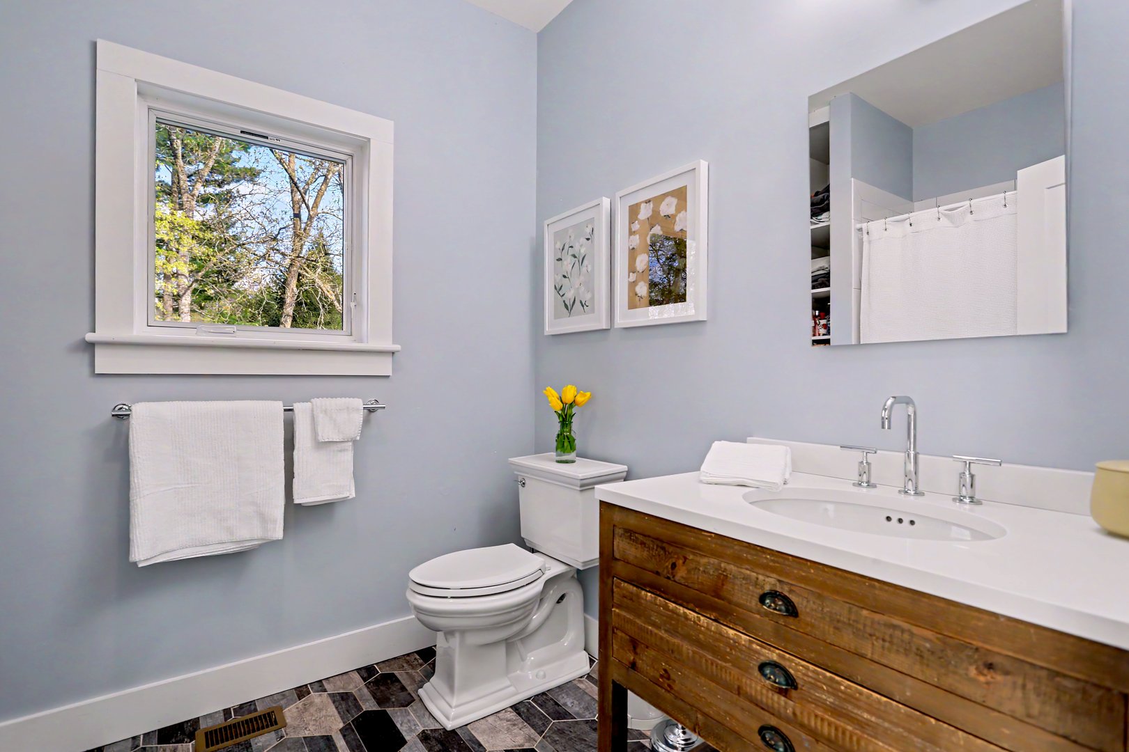 10 Cedar Lane Photo 22