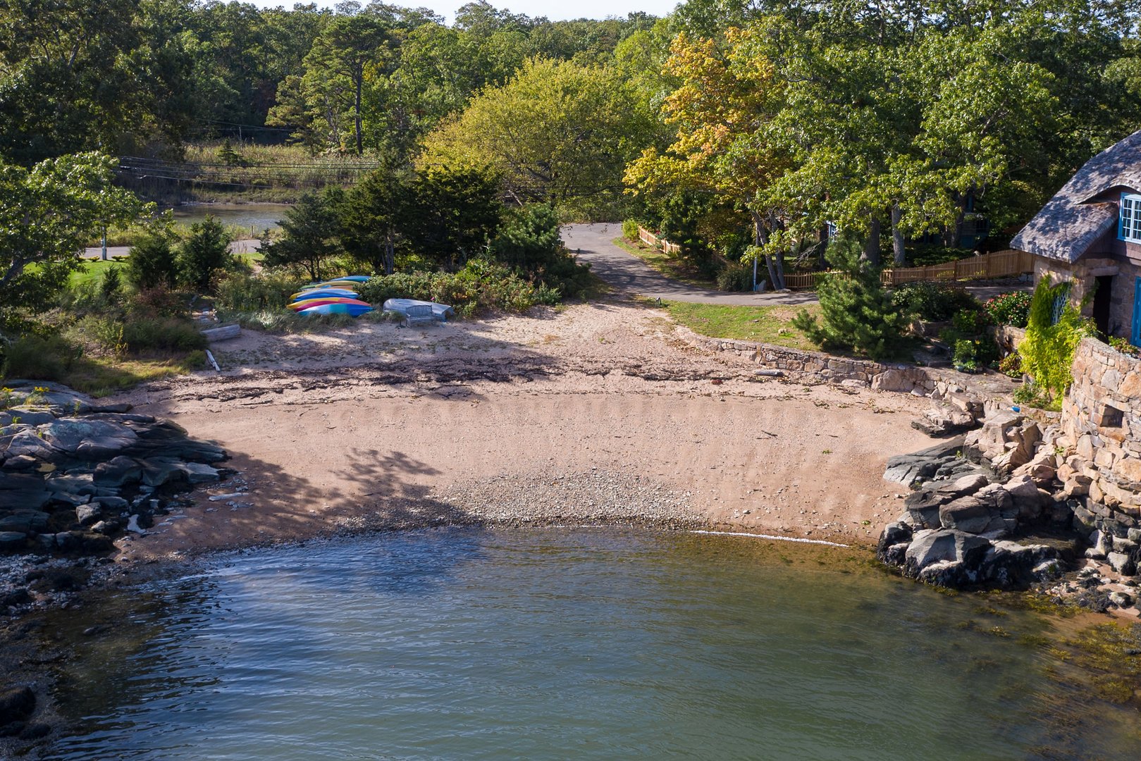 84 Johnsons Point Road Photo 10