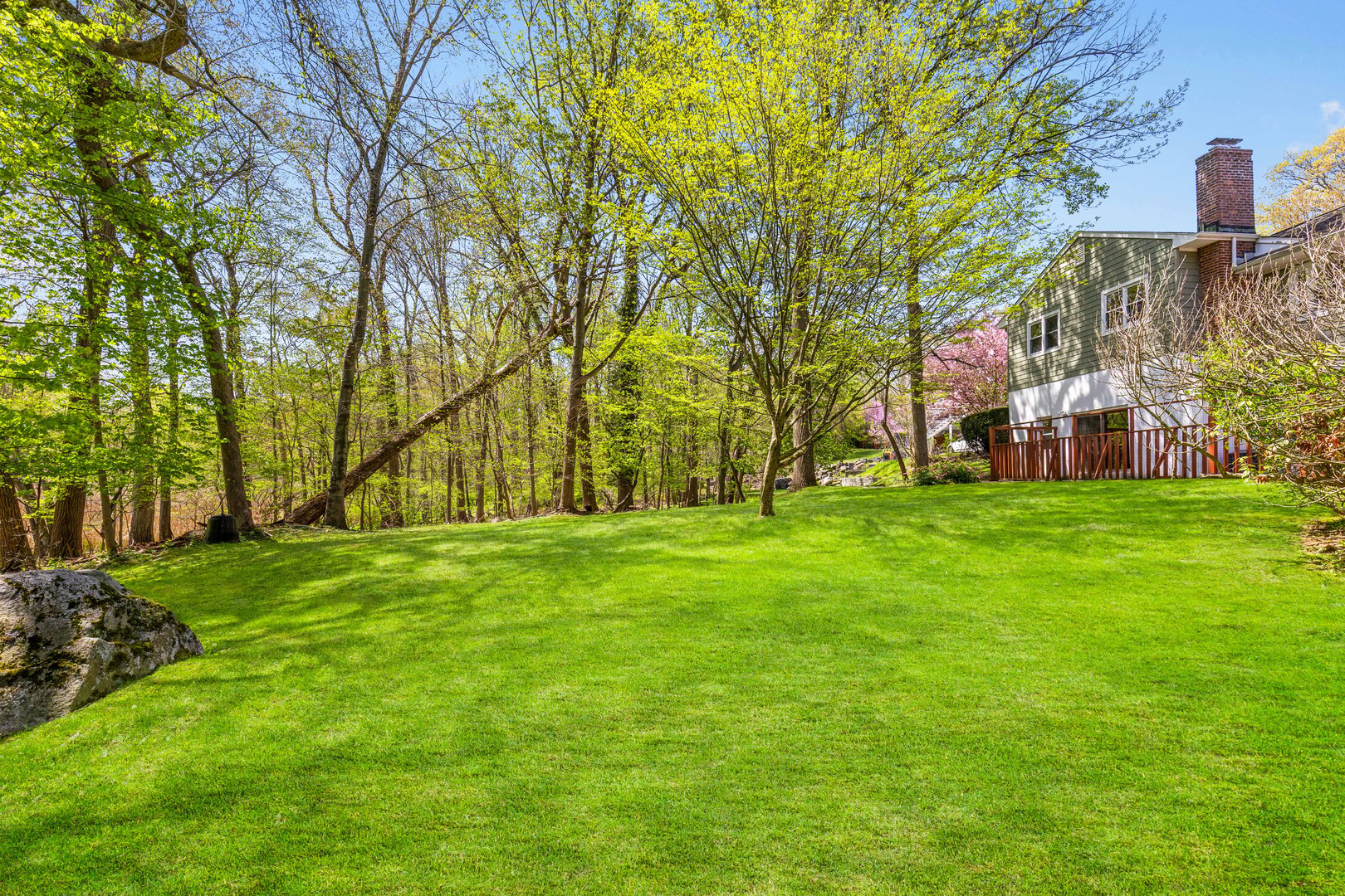 30 Claudet Way Photo 34
