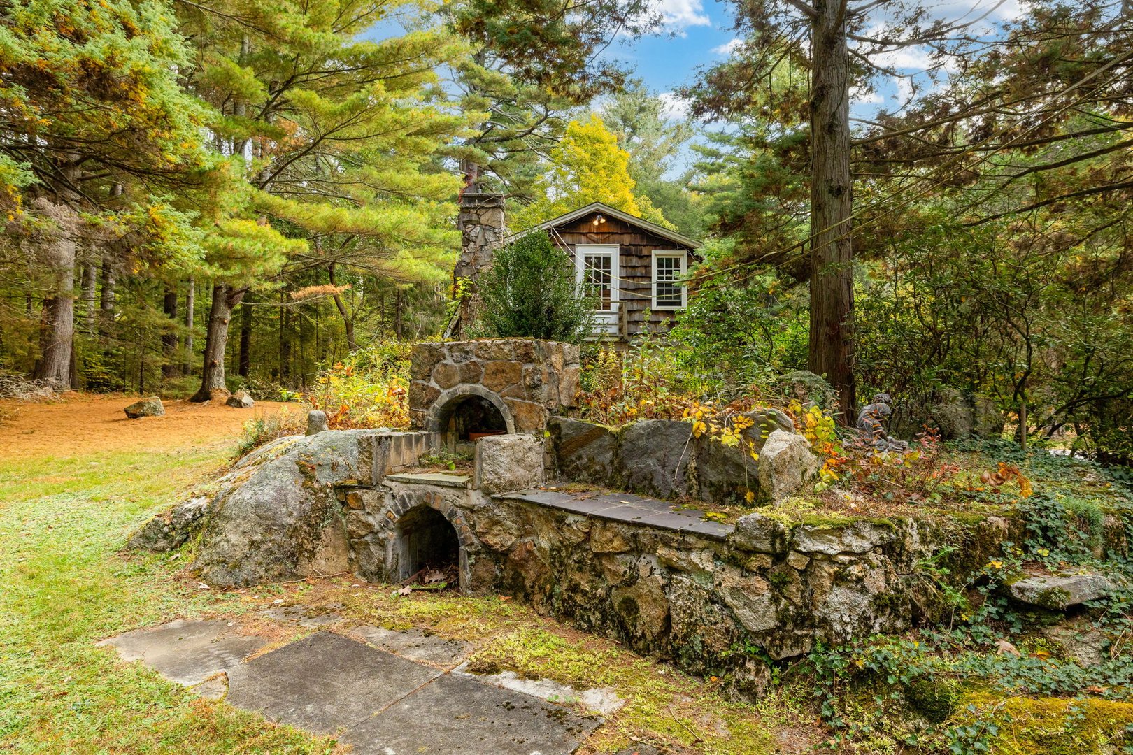 418 Plymouth Road Photo 6