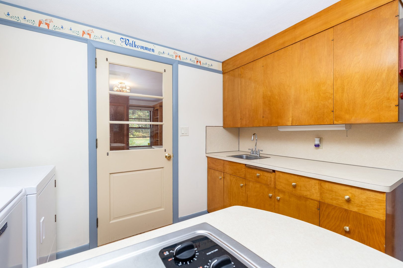 418 Plymouth Road Photo 17