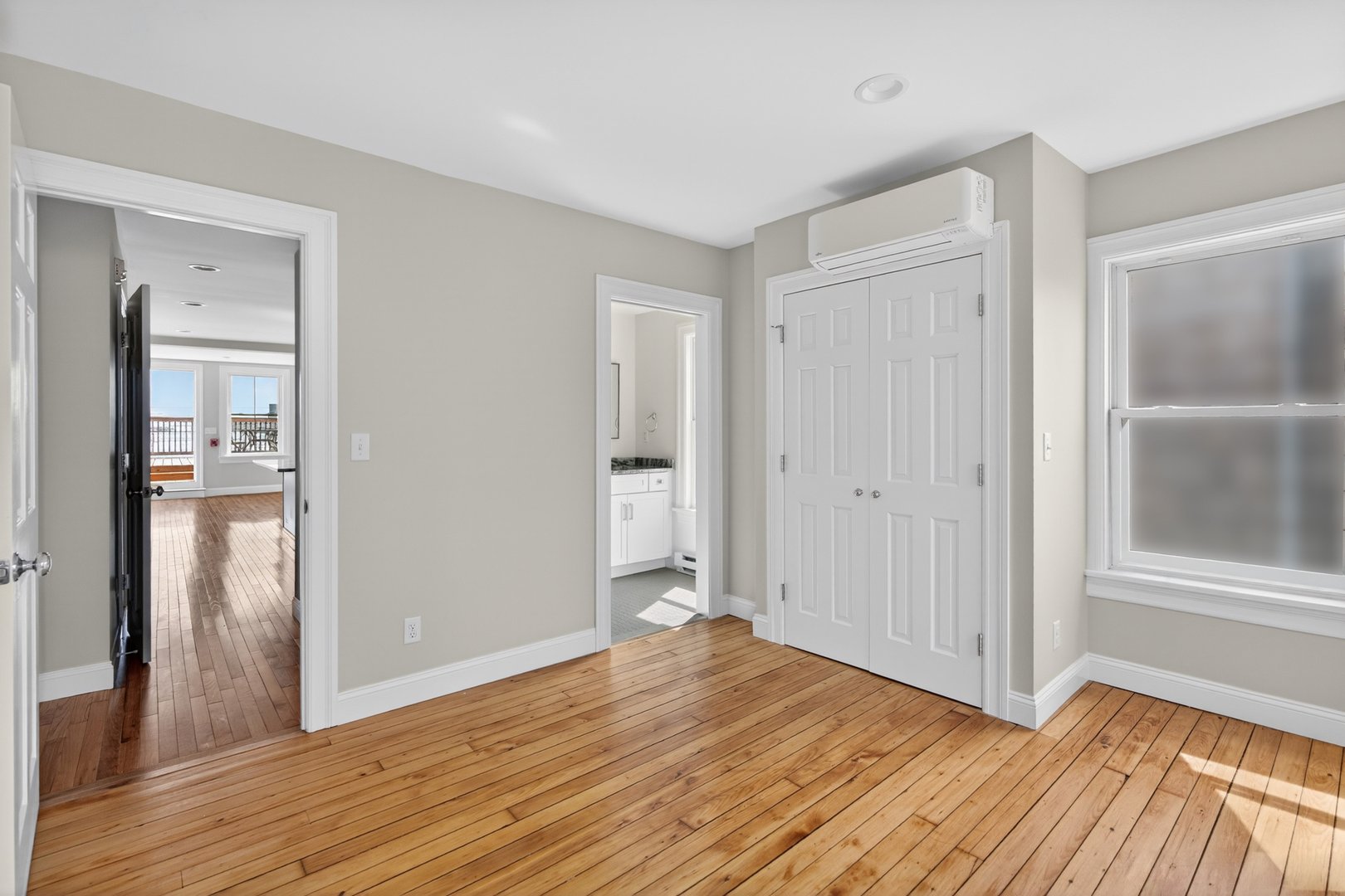 138 Bank Street  #2B Photo 21