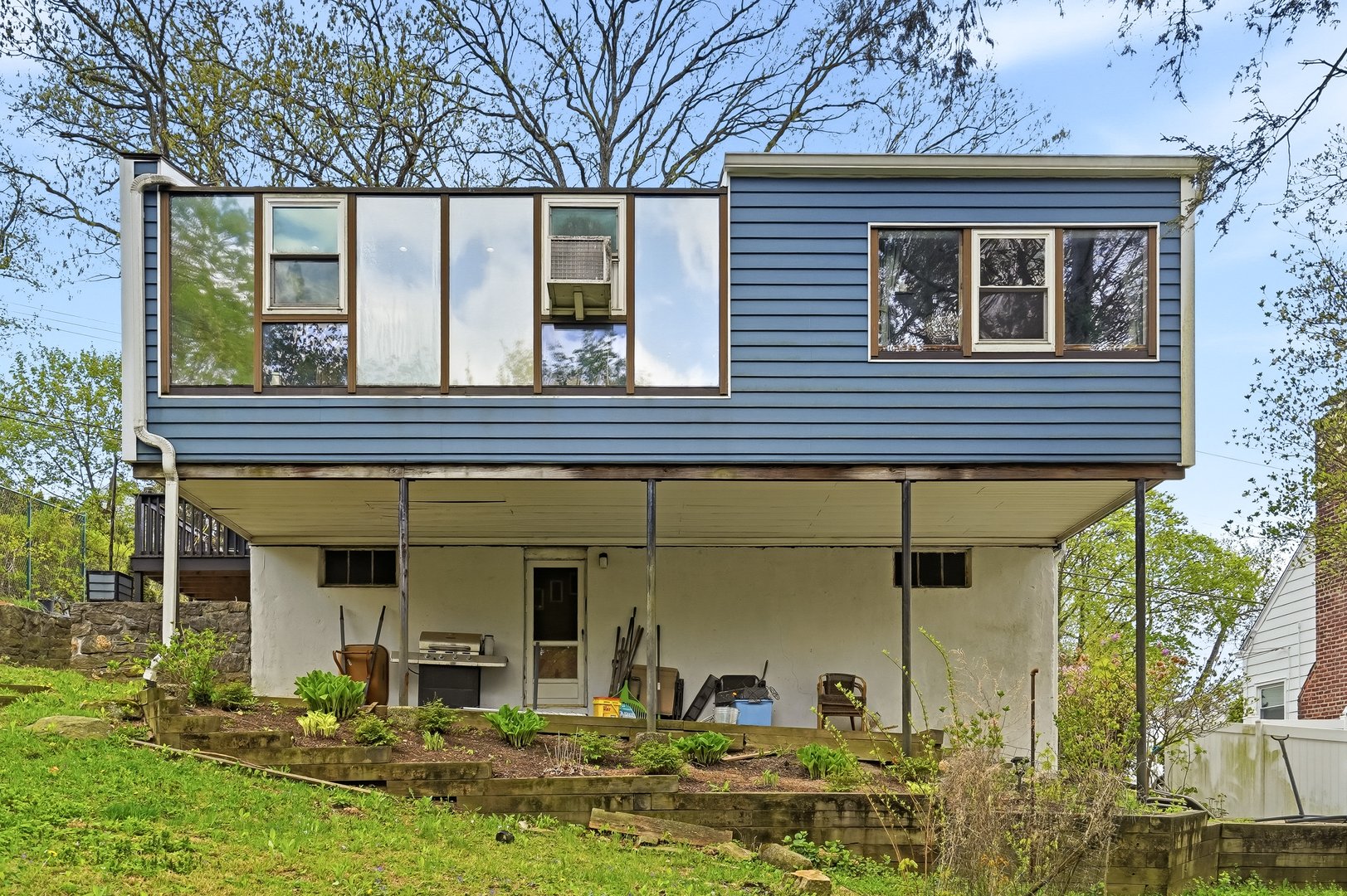 87 Lakeview Avenue Photo 30