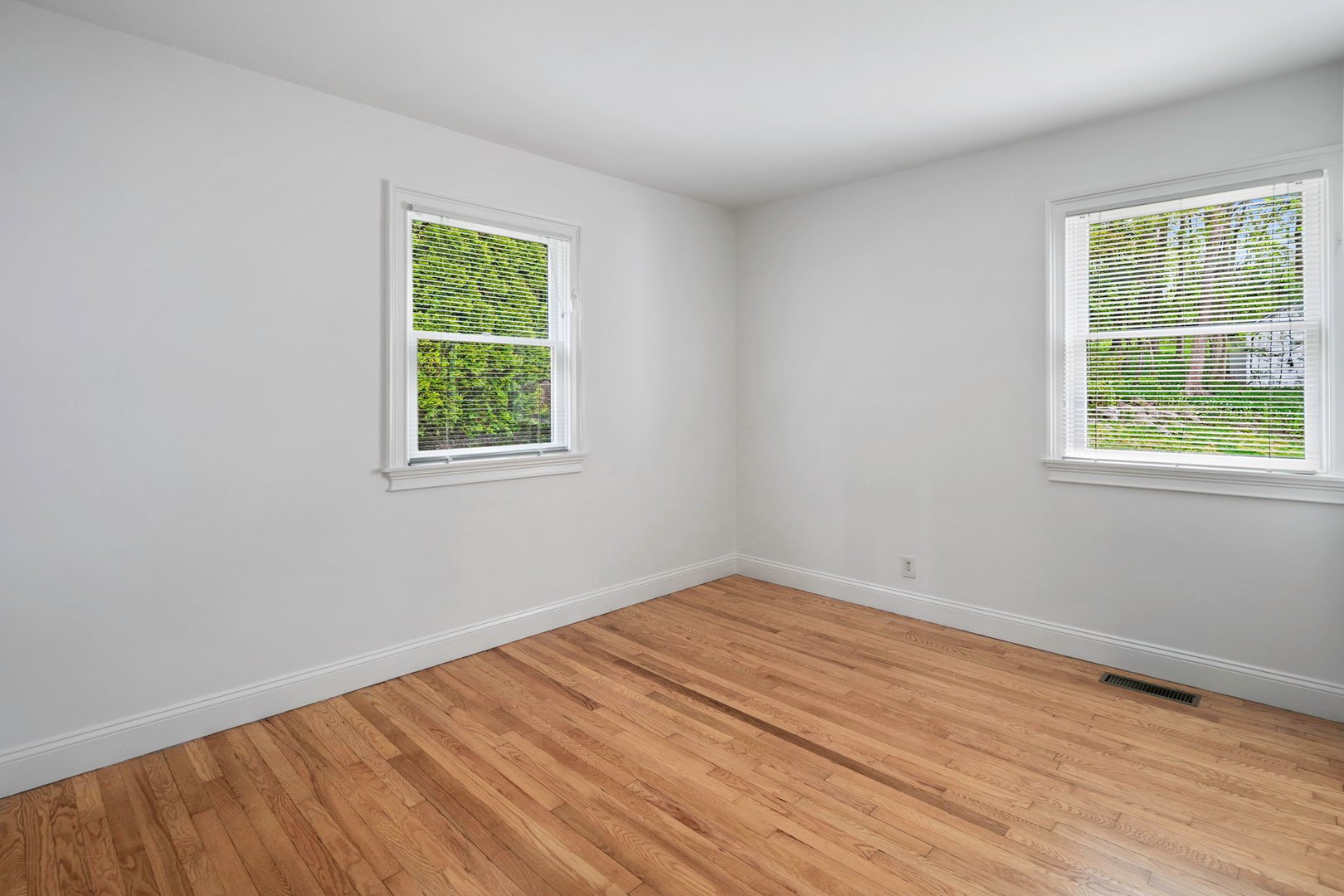 33 Circle Drive Photo 18