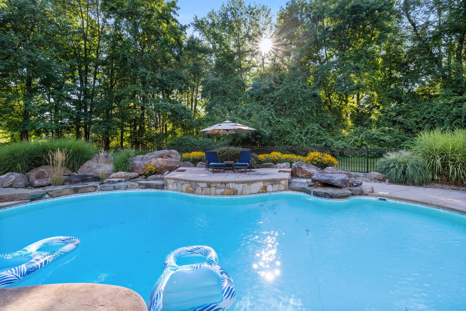 85 Norrans Ridge Drive Photo 38