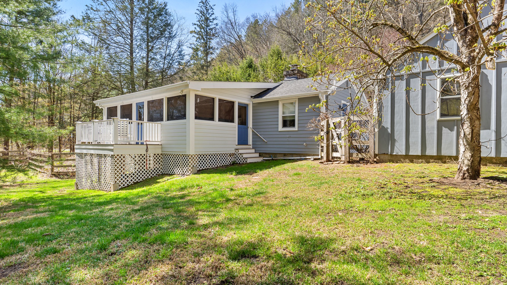 7 Lake Buel Rd Photo 1