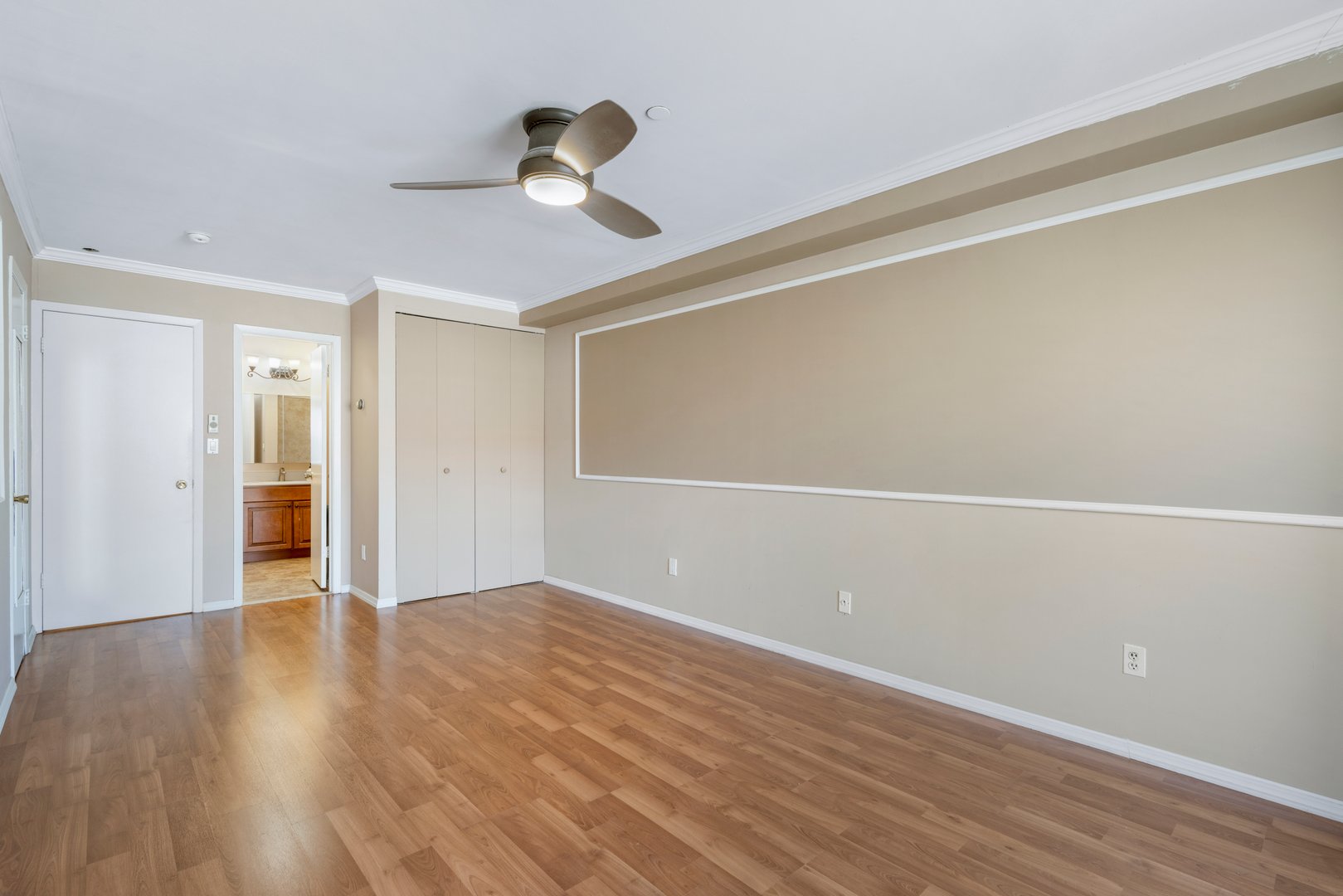 55 N Broadway  #3-14 Photo 24