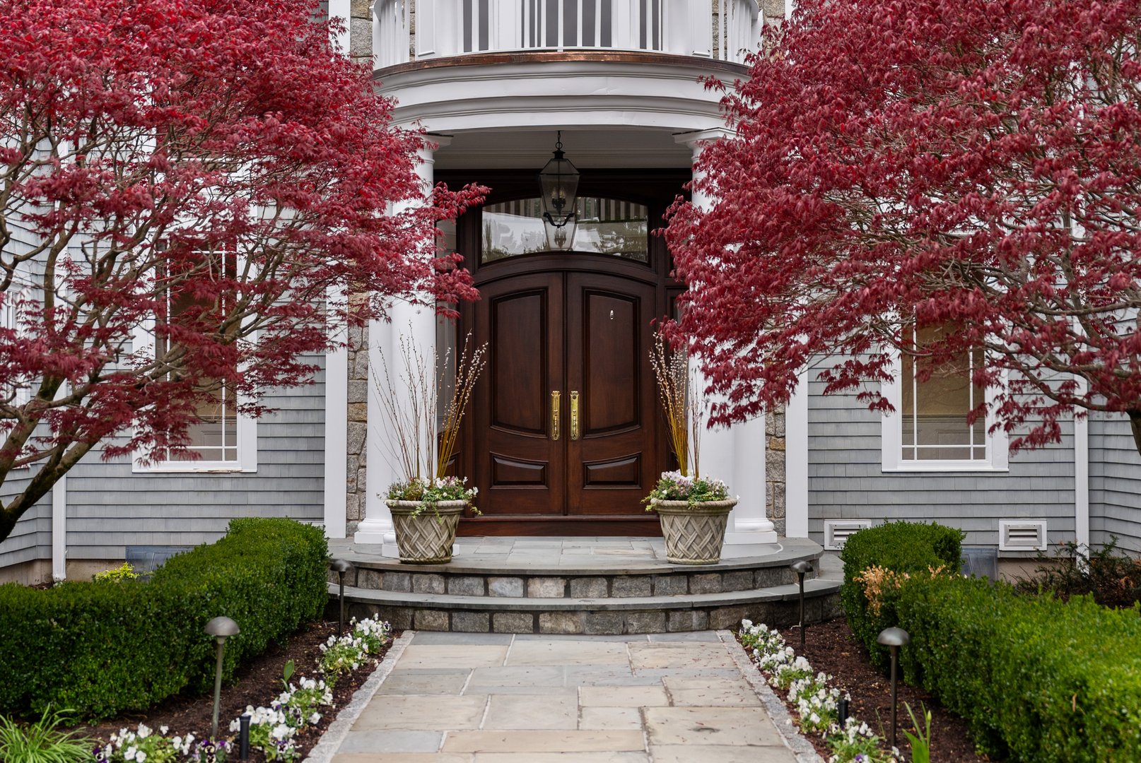 7 Spruce Meadow Court Photo 4