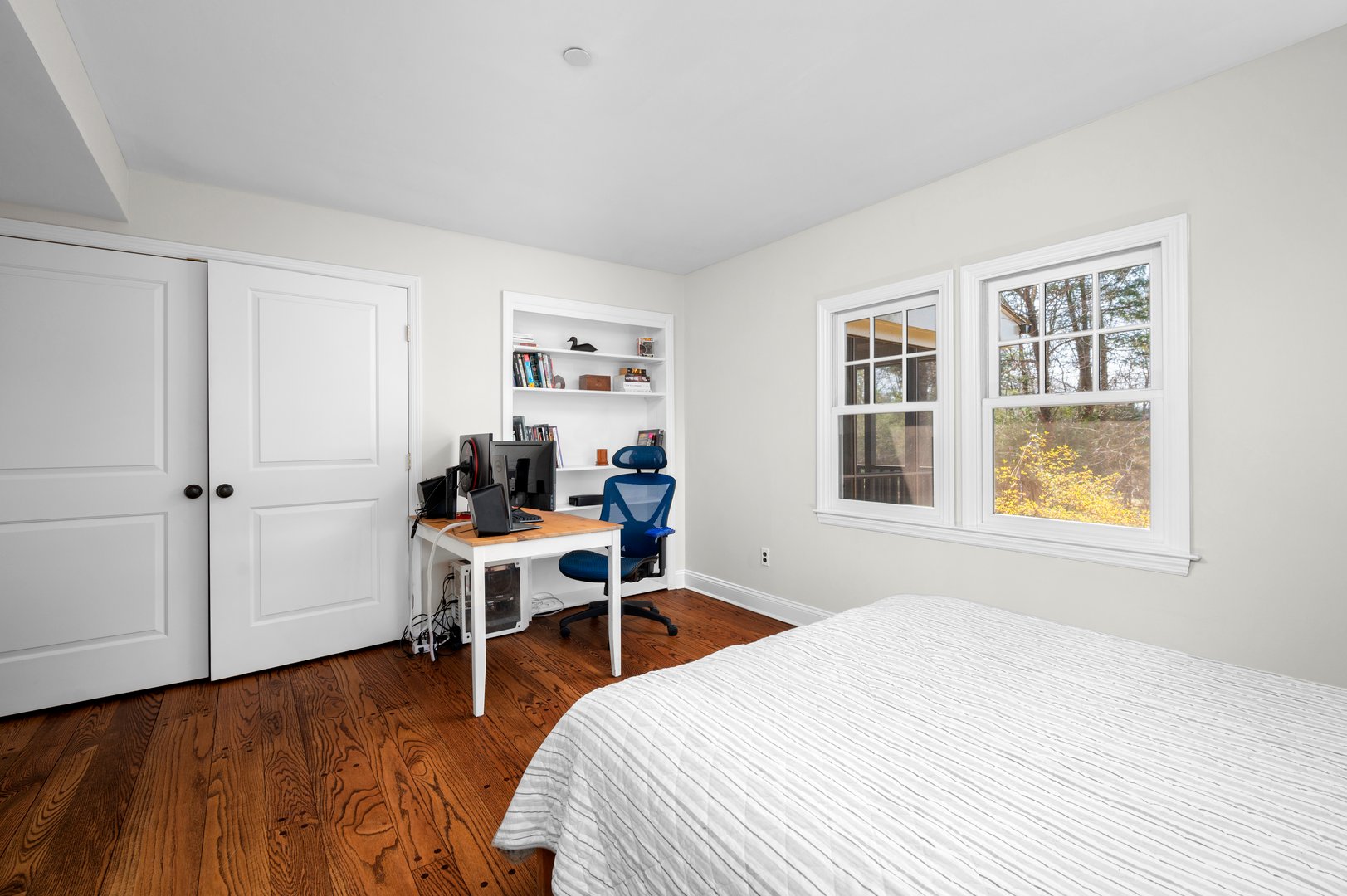 14 Crossways Photo 22