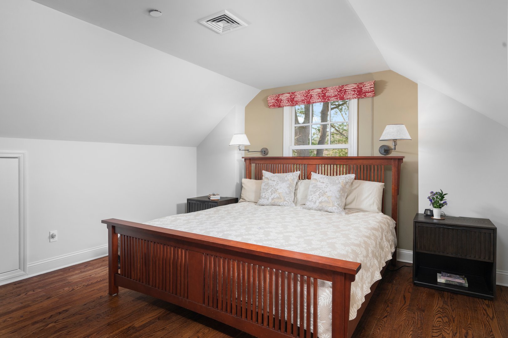 14 Crossways Photo 23