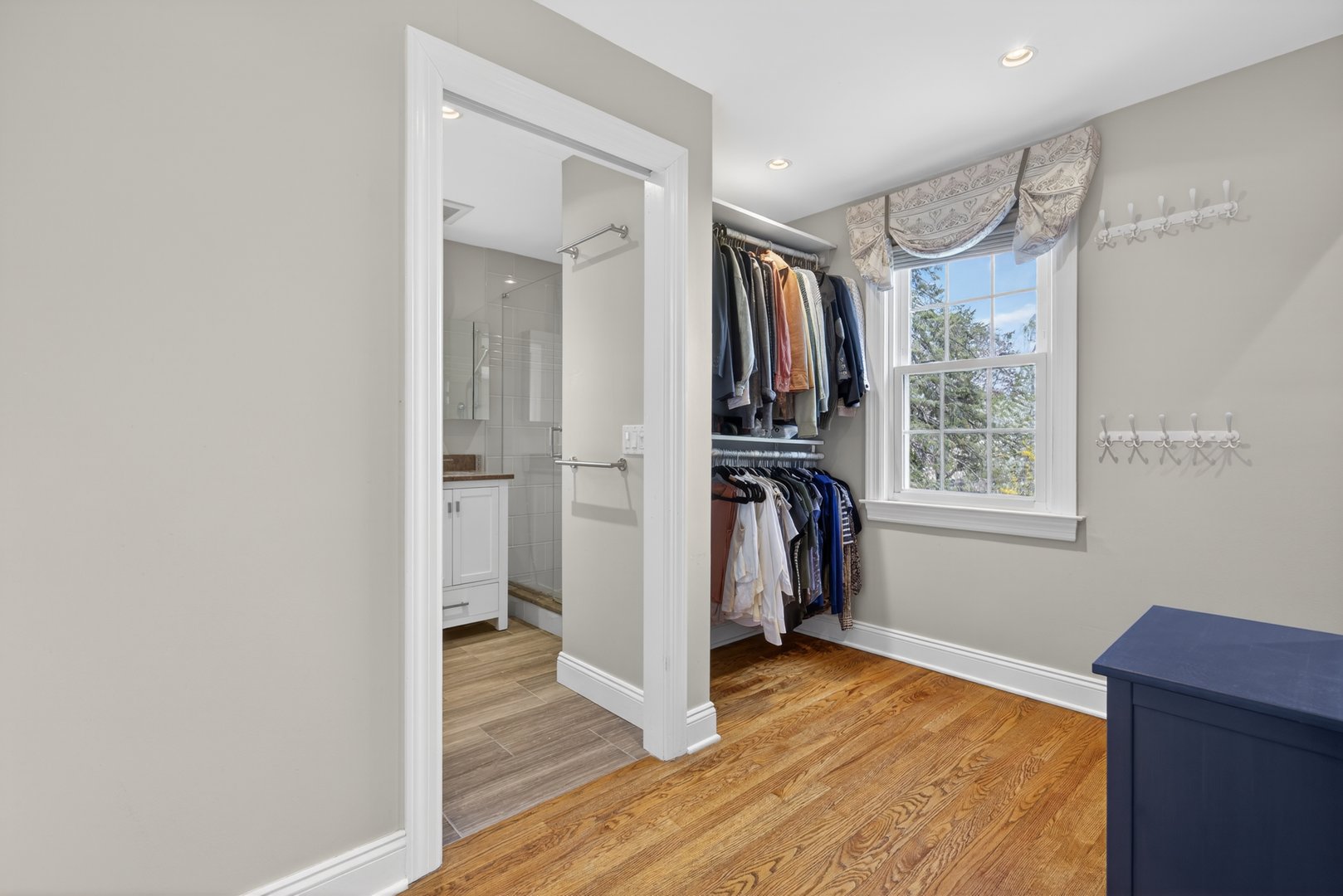 203 Burroughs Road Photo 8