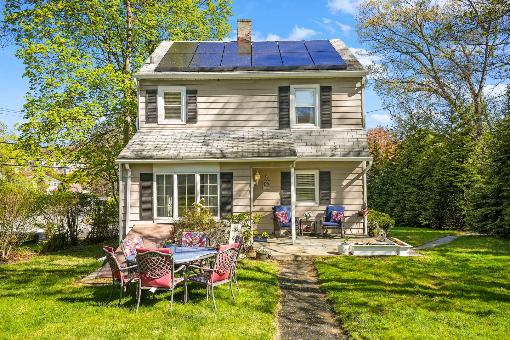 130 Toms Road Photo 1